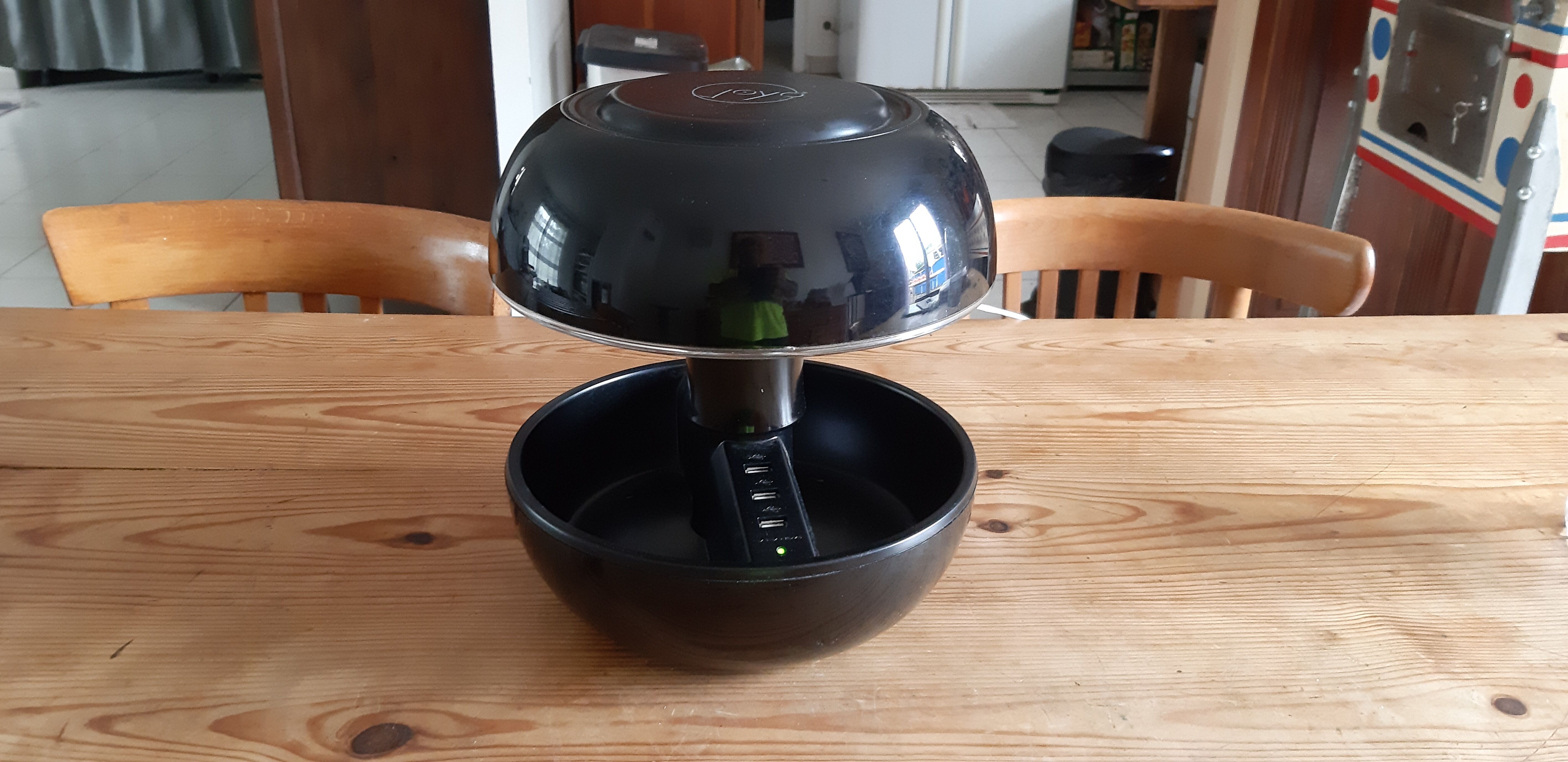 Vintage italian lamp by vivida joyo brand