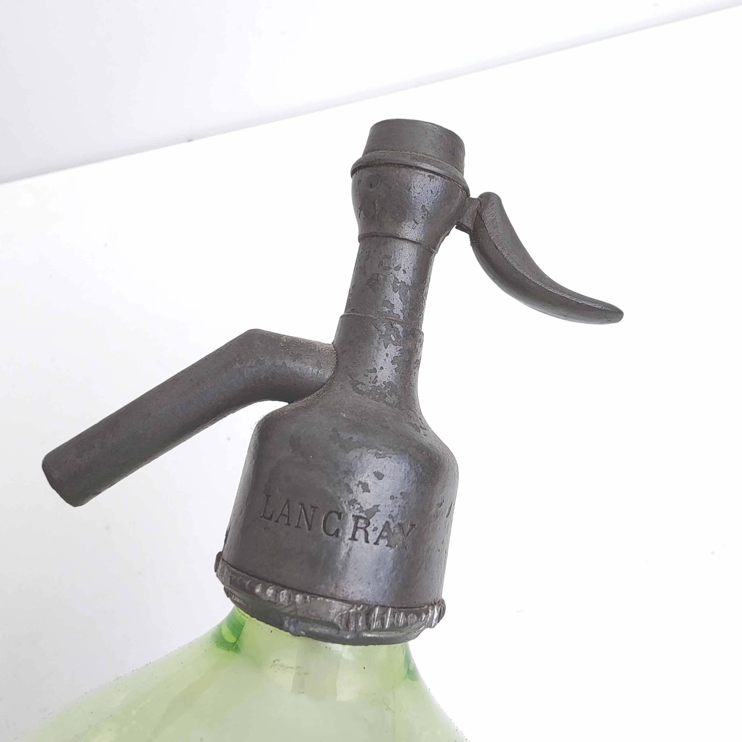 Siphon bistrot vert vintage Lefevre establishment Clichy floral décor