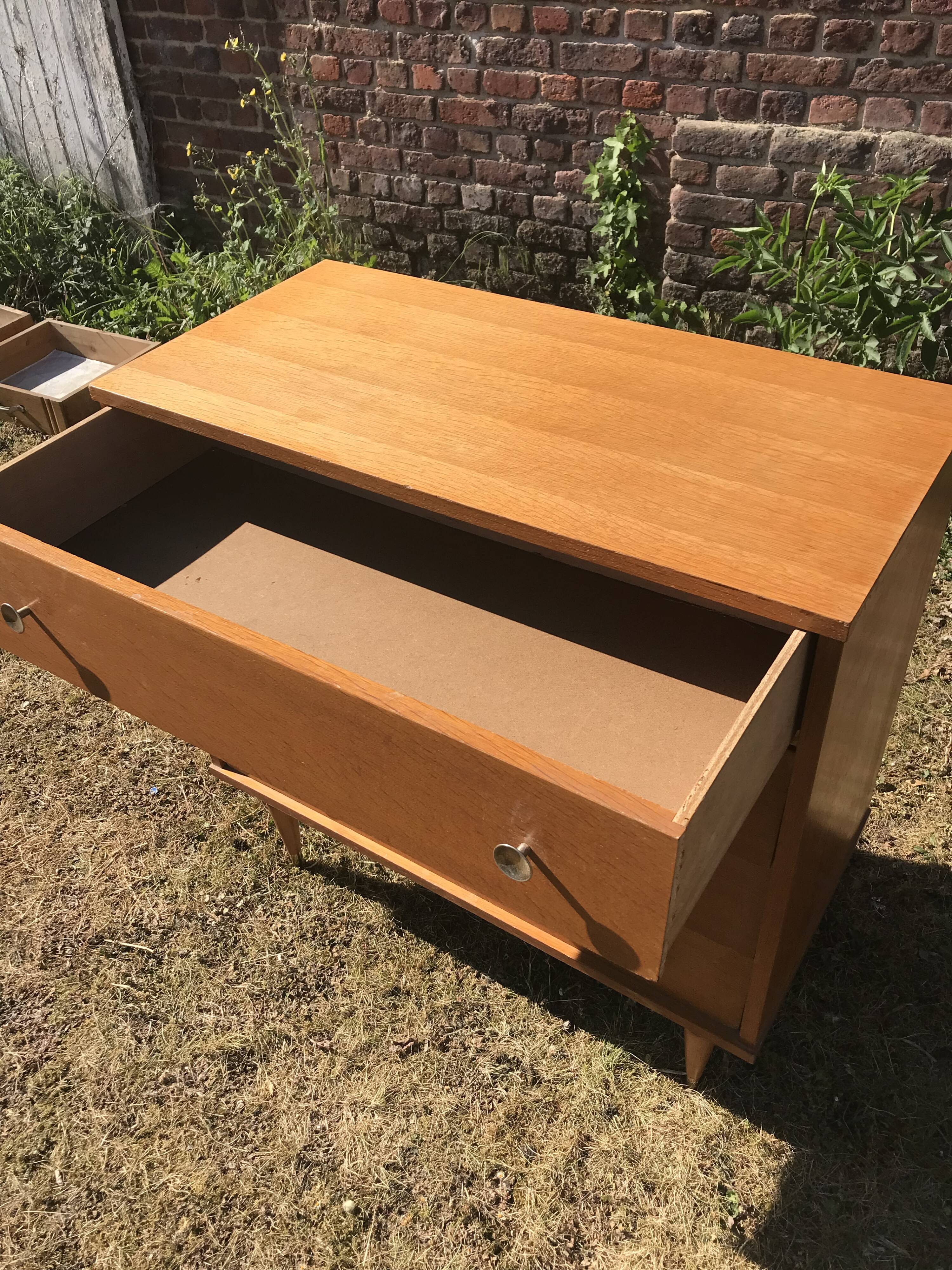 Vintage chest of drawers
