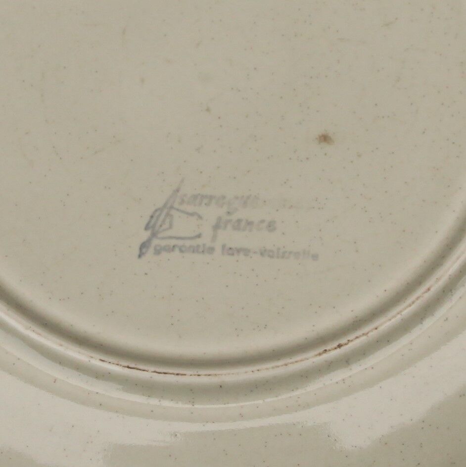 Hollow dish Sarreguemines "Thistles"