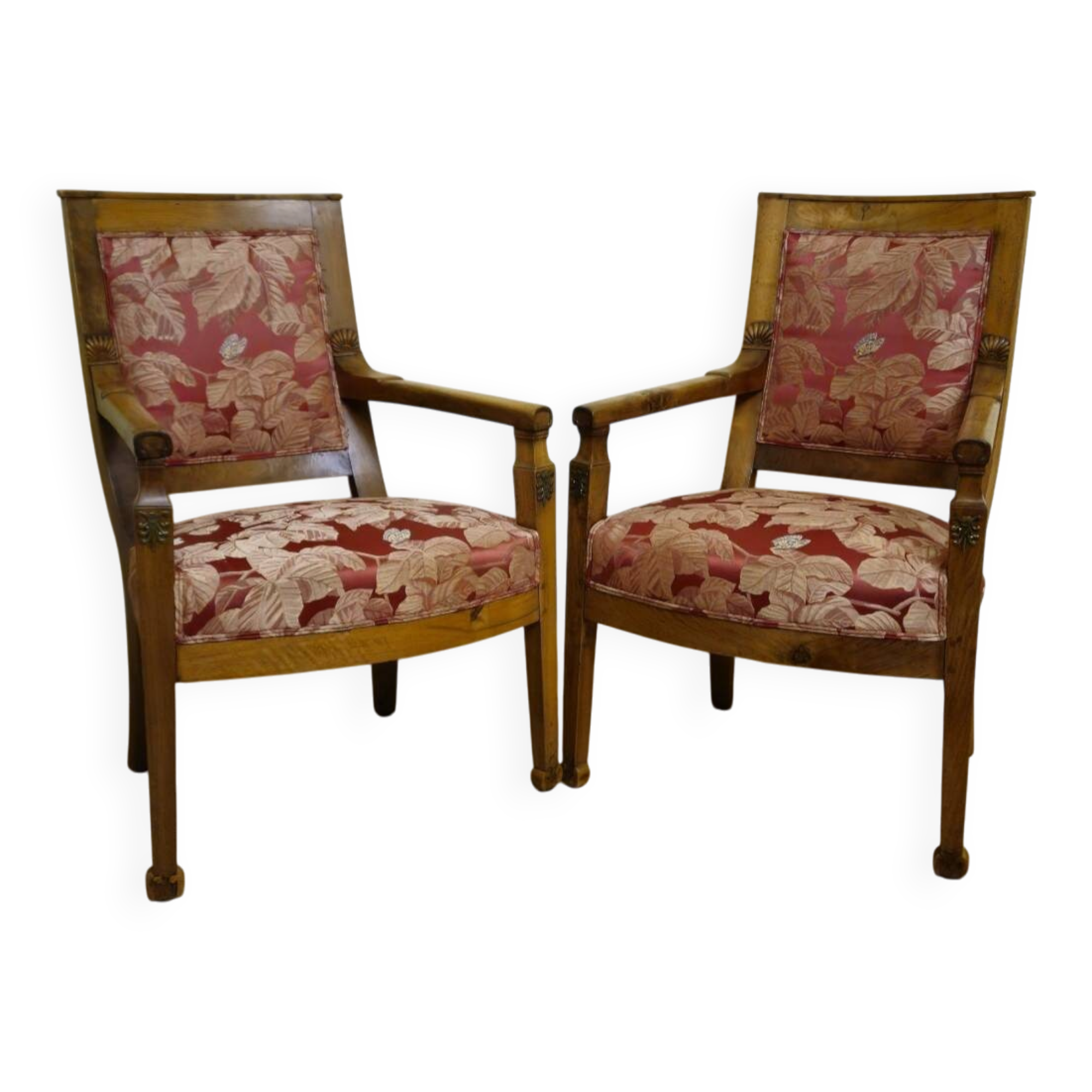 Paire de fauteuils anciens en noyer – époque Empire, Restauration