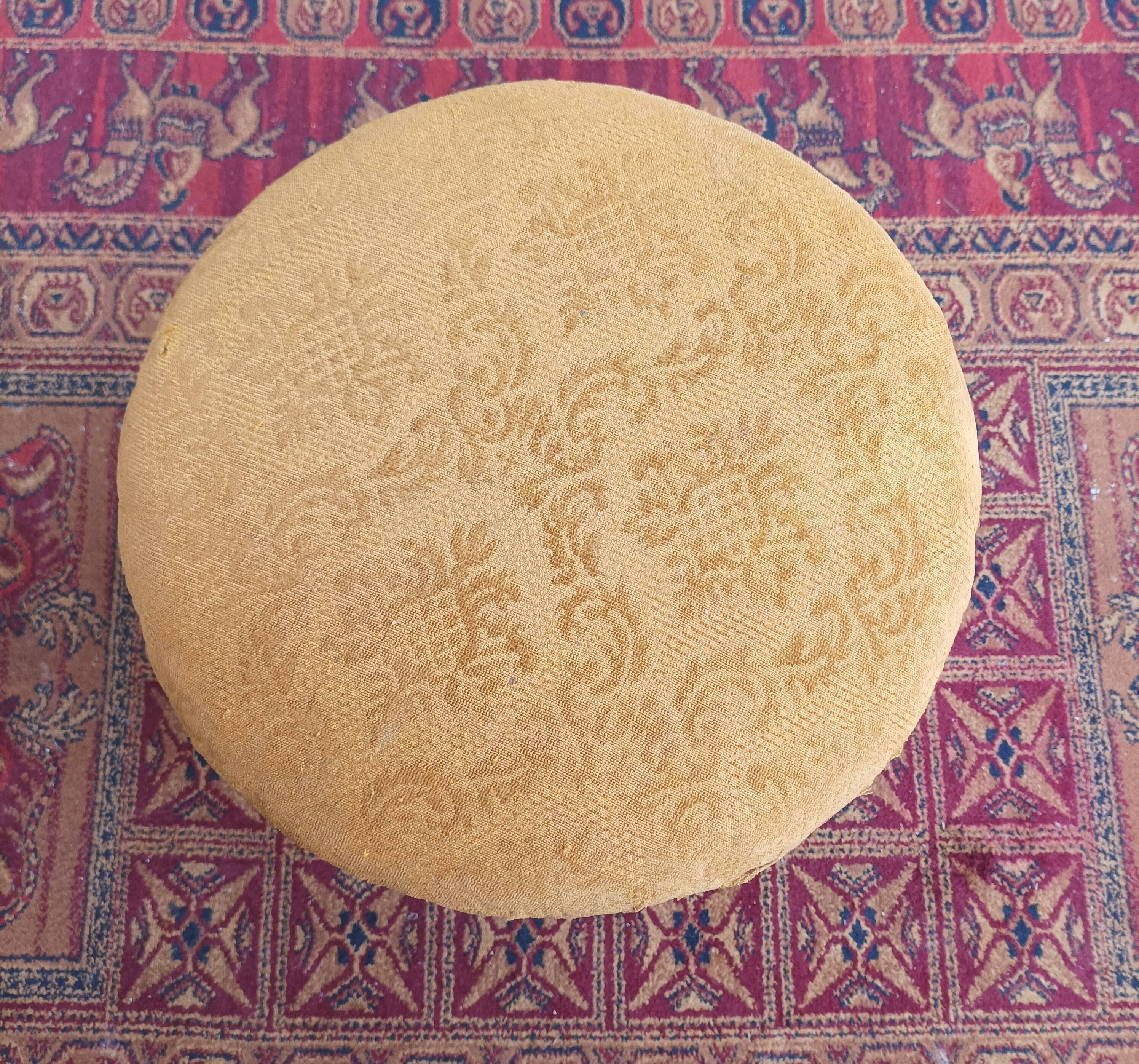 Napoleon III piano stool