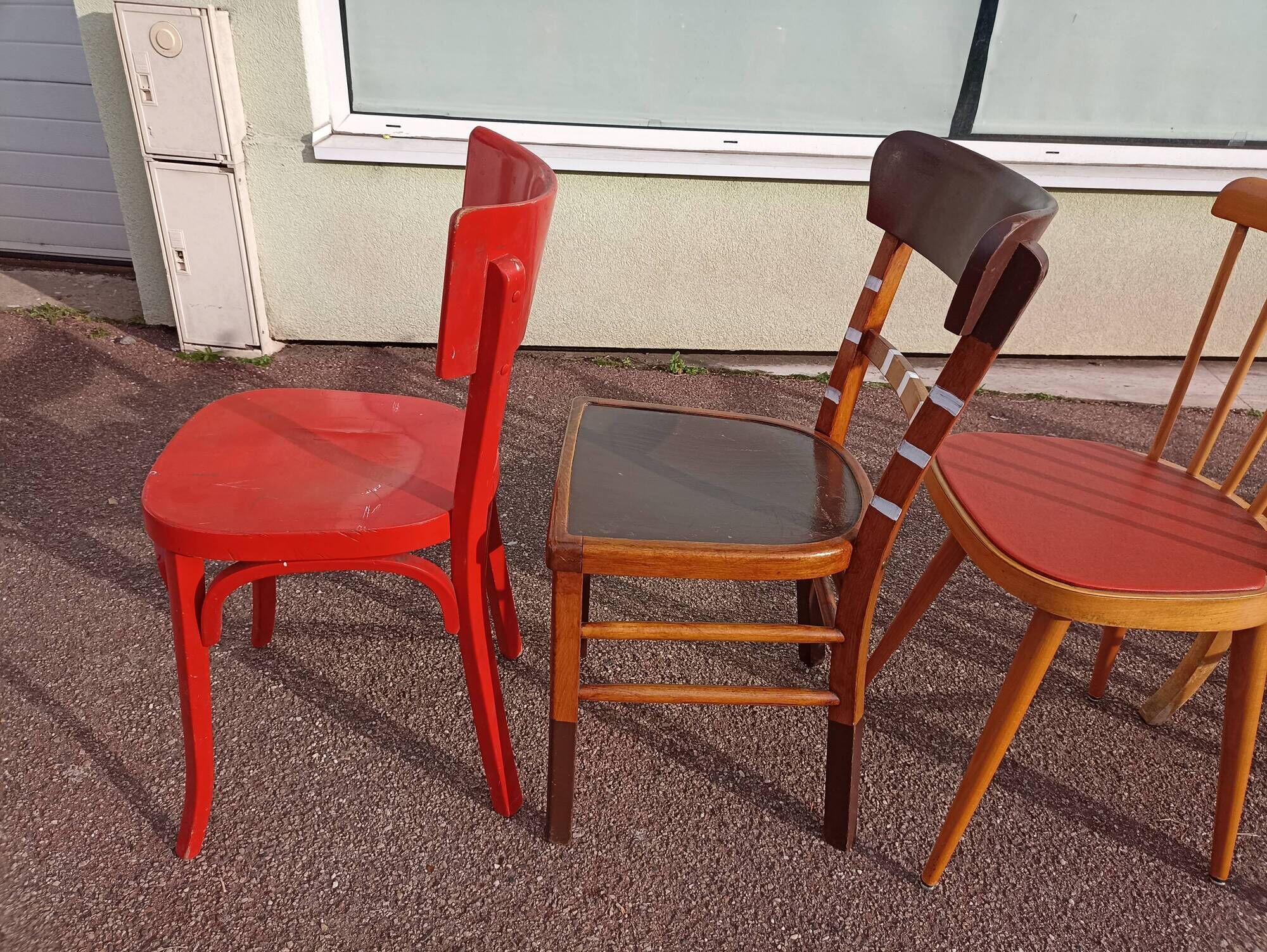 Set of 8 wooden bistro chairs bar mismatched