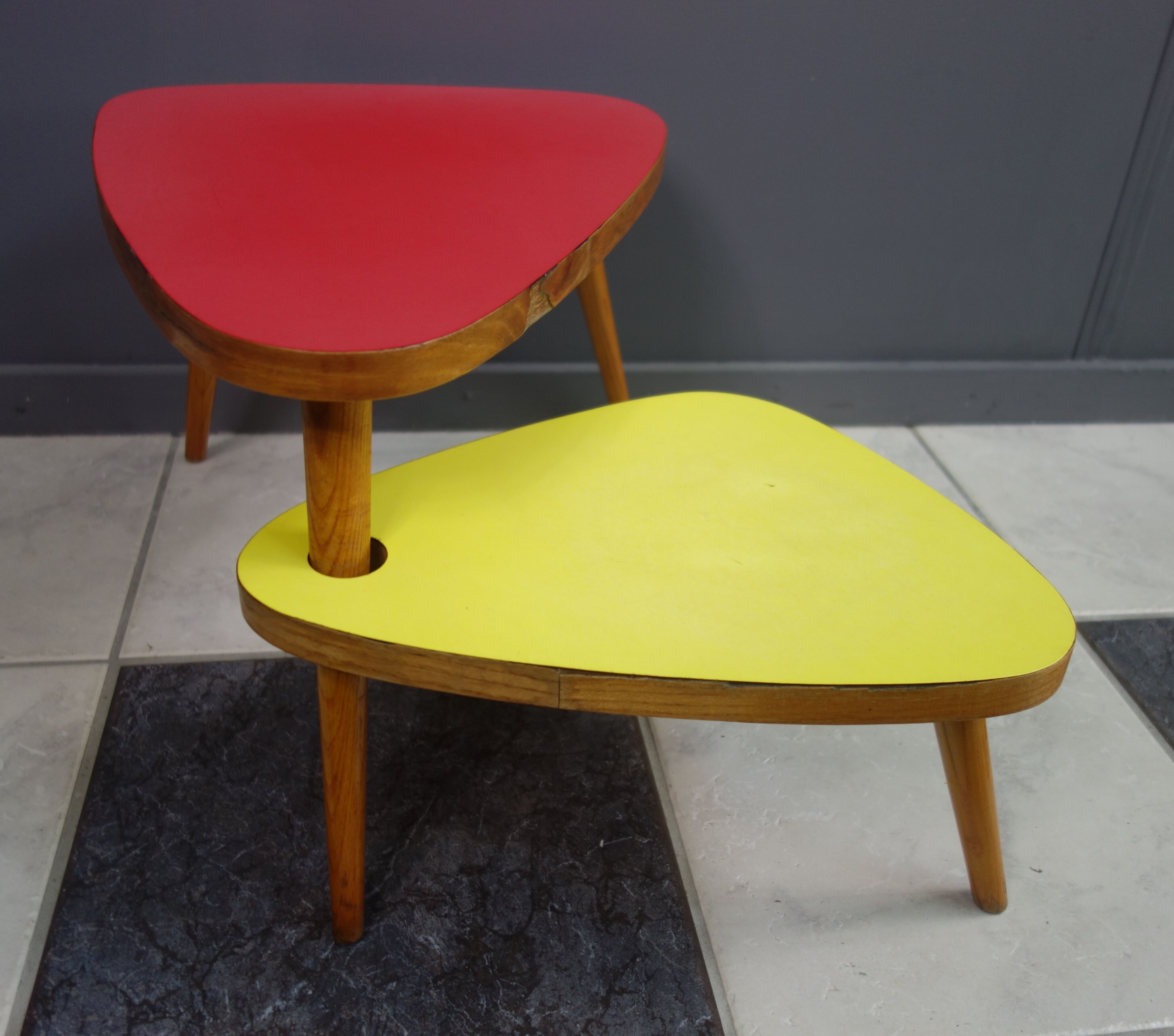 1958 side table unit in red and yellow