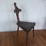 Antique tripod chair oporto lion head