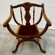 Dagobert armchair with red upholstery