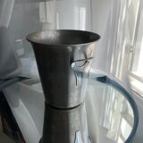 Champagne seal