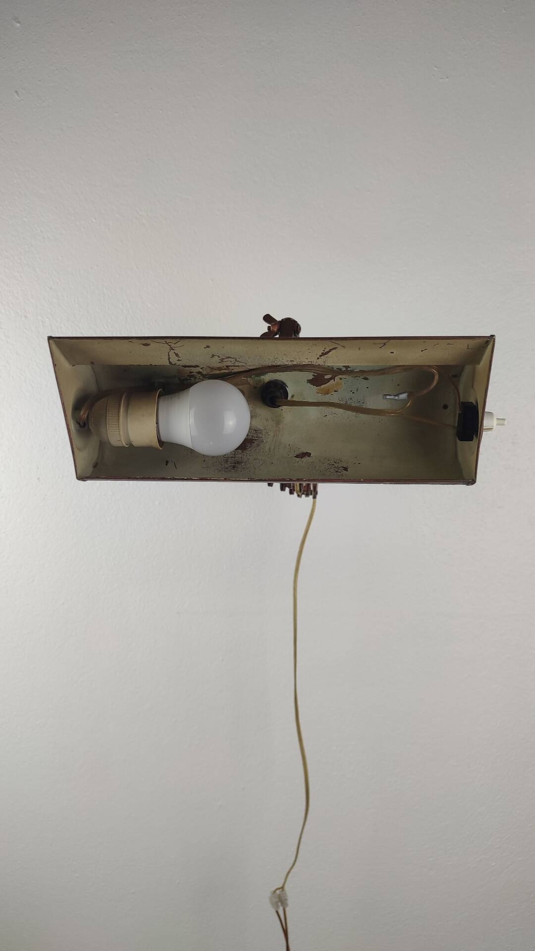 Vintage Industrial Scissor Arm Wall Lamp, Metal Pantograph Light
