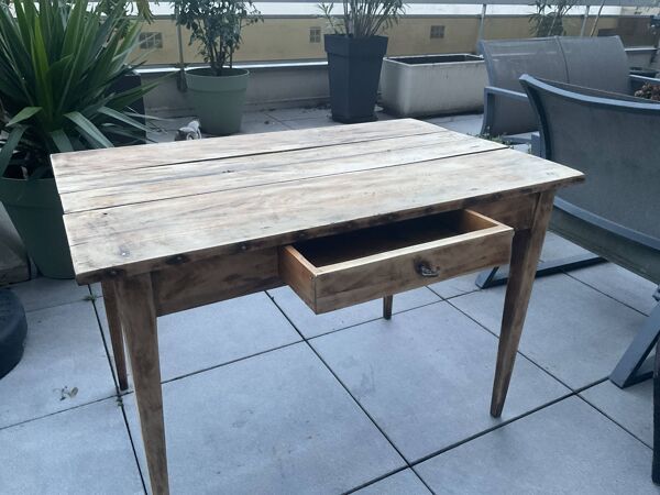 Table provençale en chêne