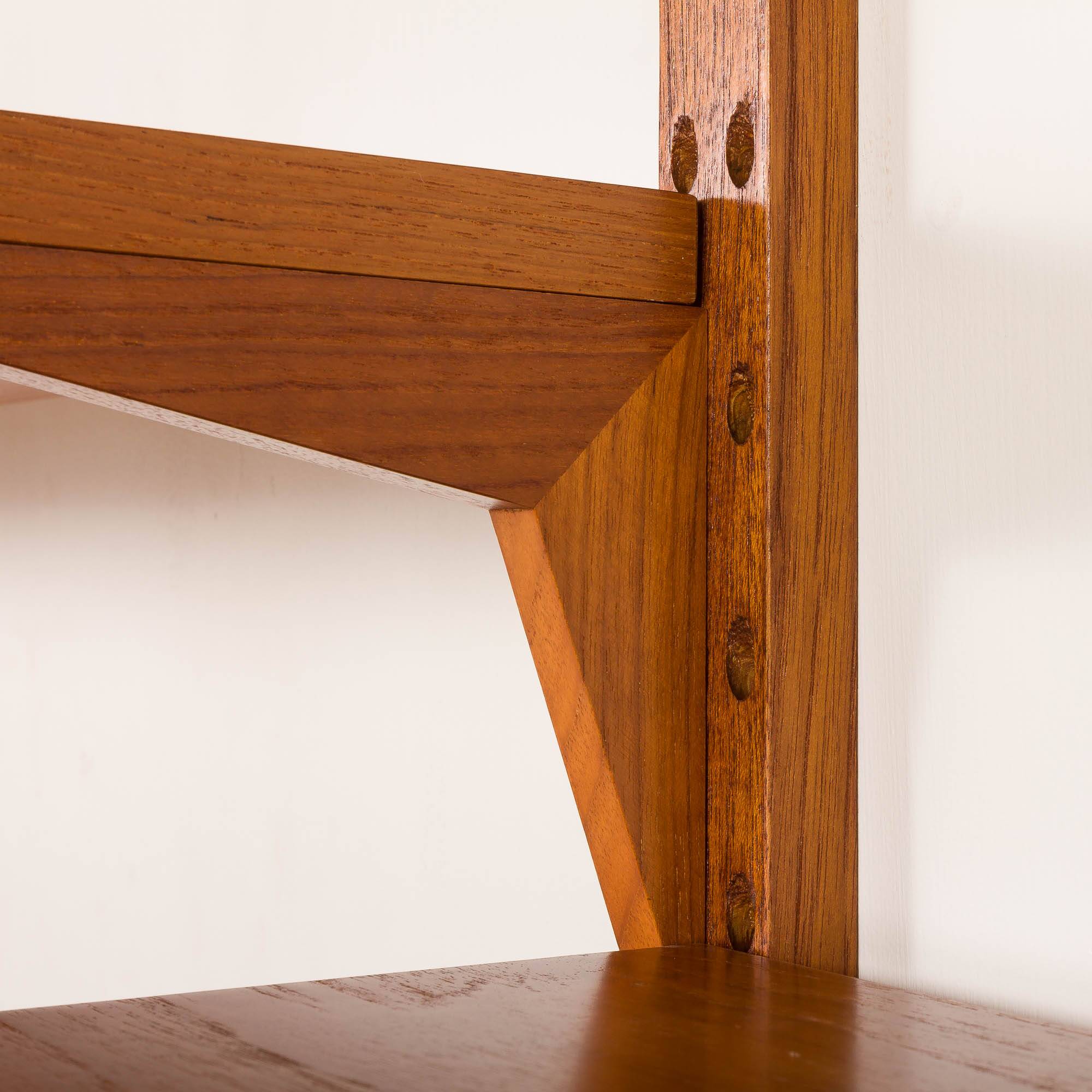Poul Cadovius extra-large teak wall unit for Cado, 1960s.