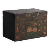 Coffre ancien peint en bois de pin – Chine, vers 1900