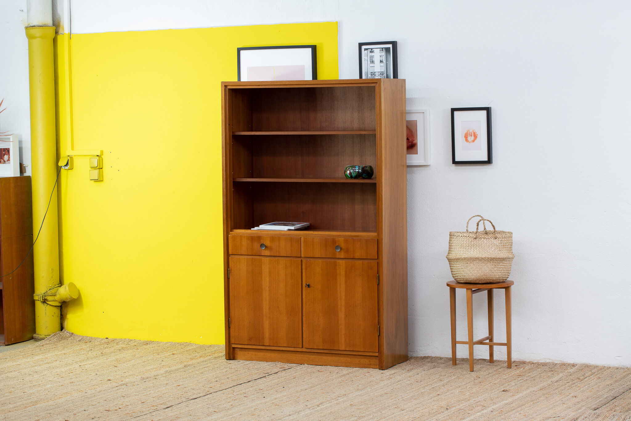 Vintage scandinavian bookcase – 102 cm