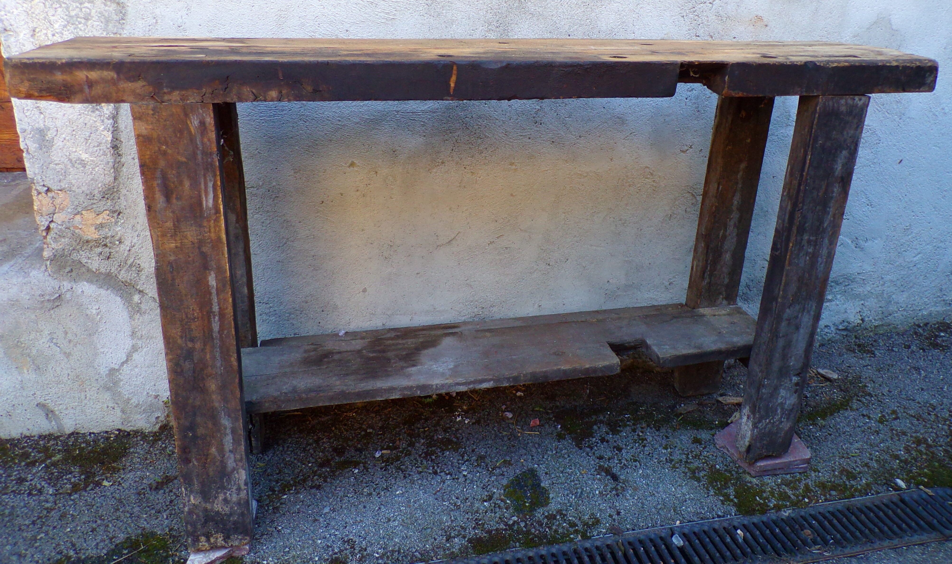 Carpenter's workbench