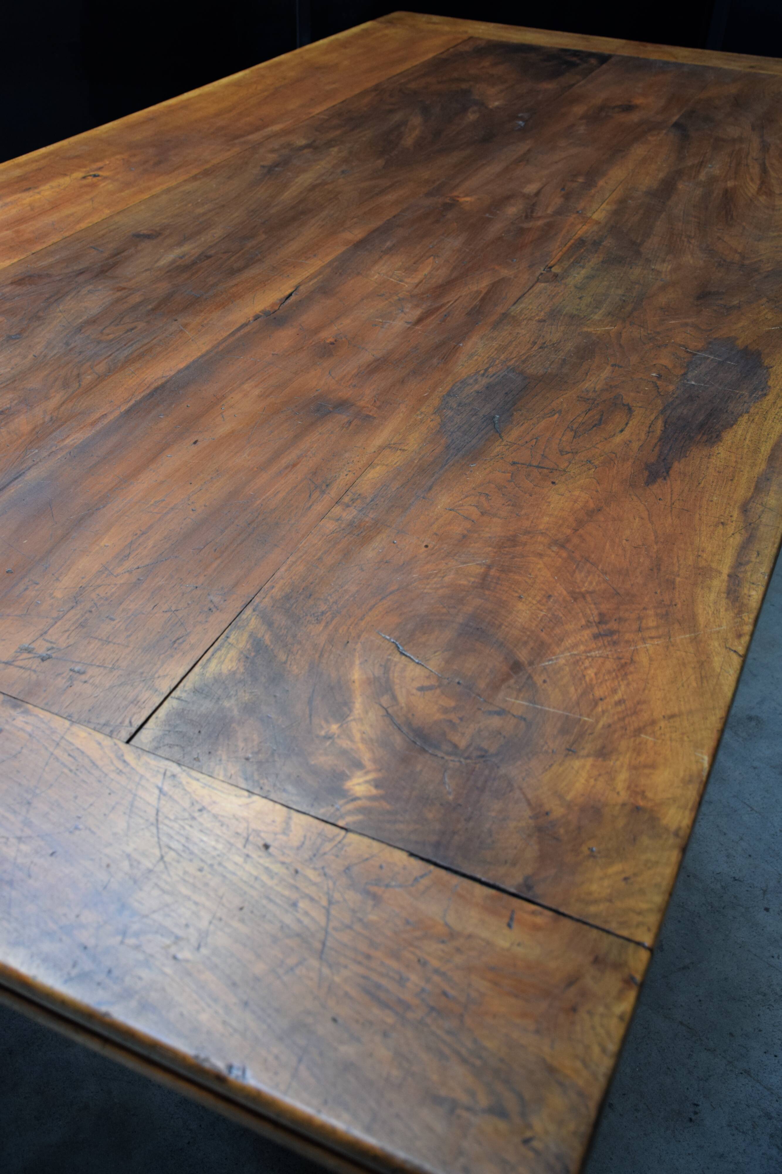 Passementier table with wooden drawers Walnut - France Lyon 1880'