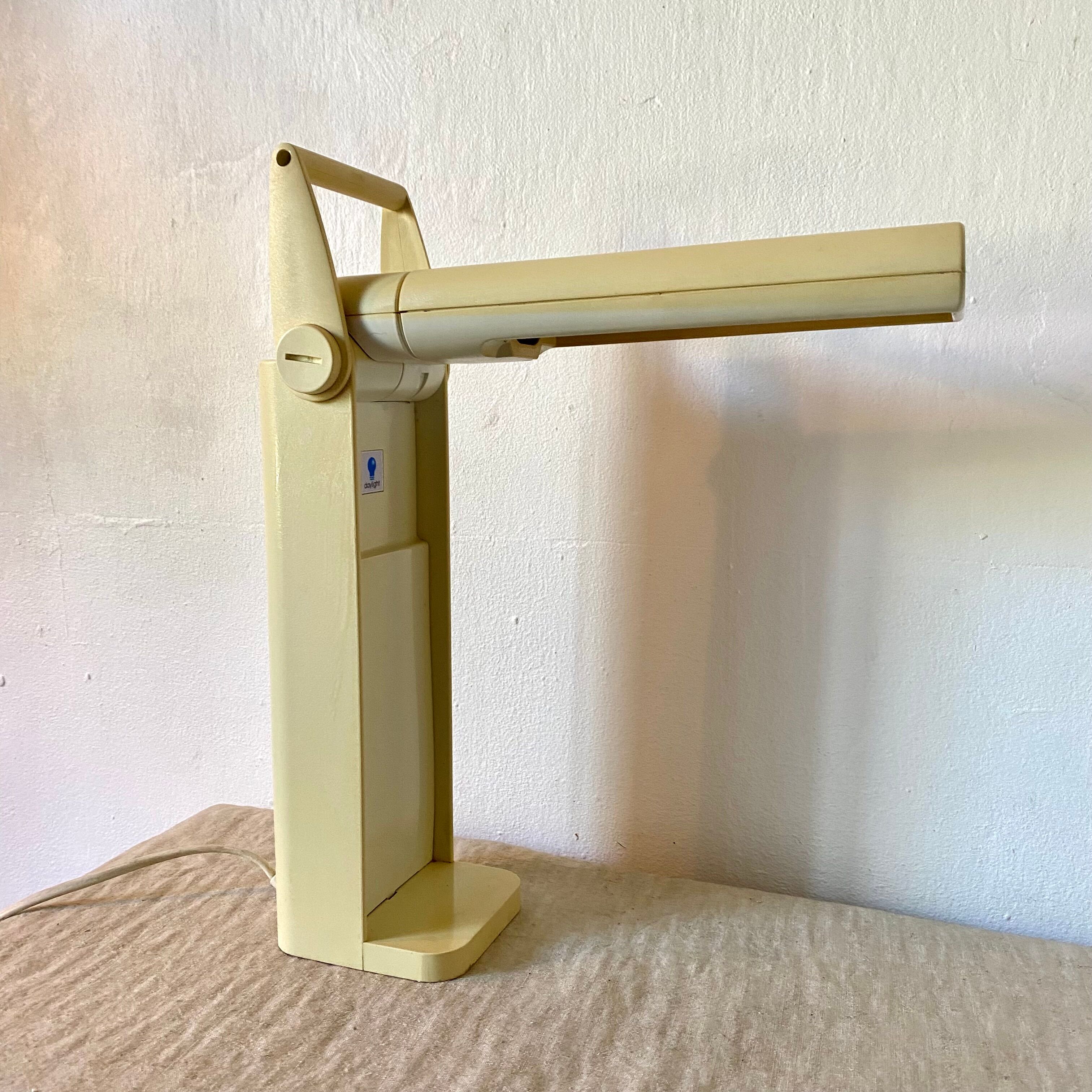 Dayligh folding desk lamp 80s