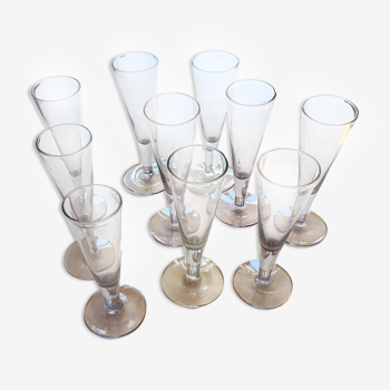 Champagne flutes 19th in blown glass