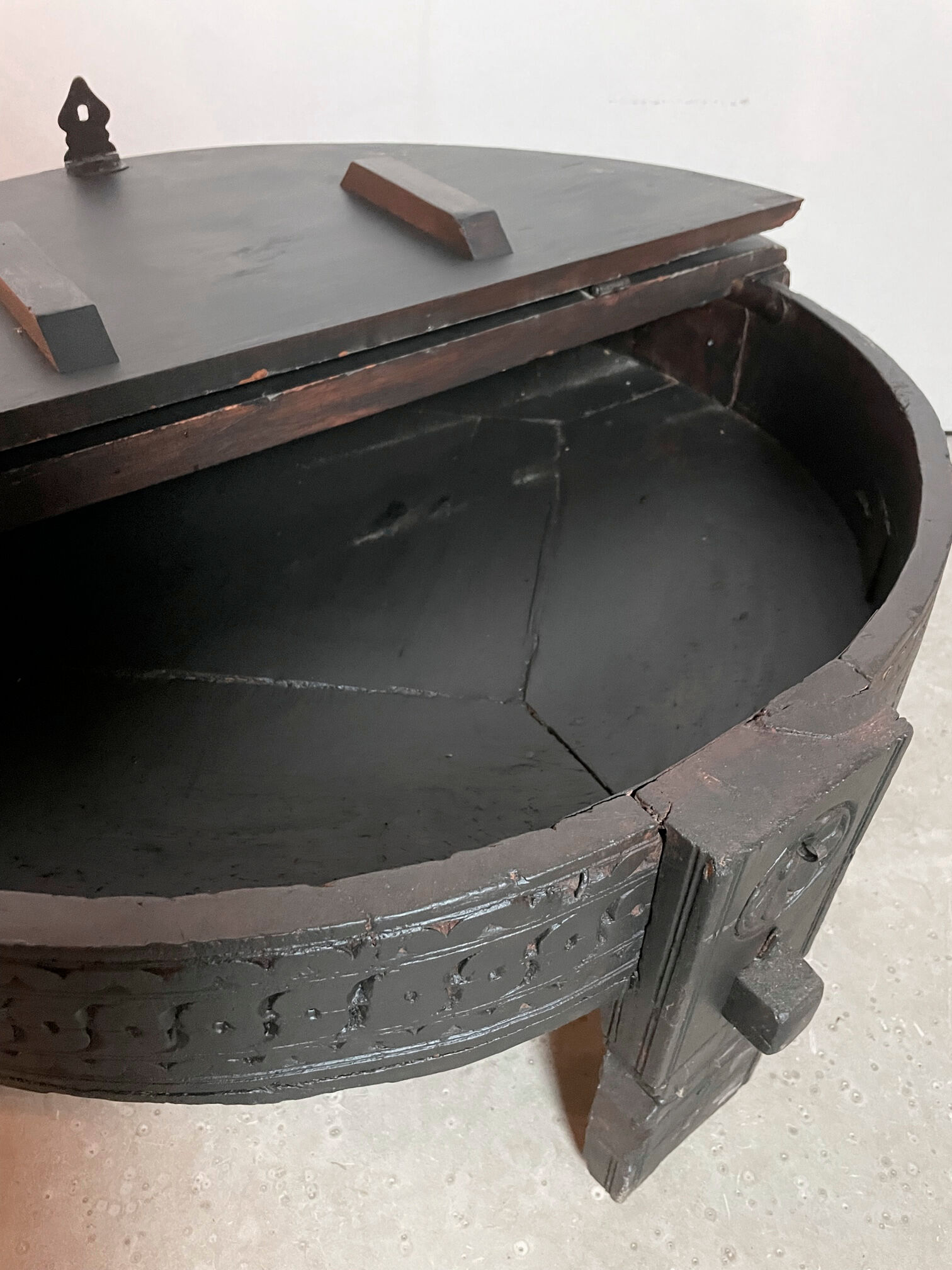 Table basse indienne