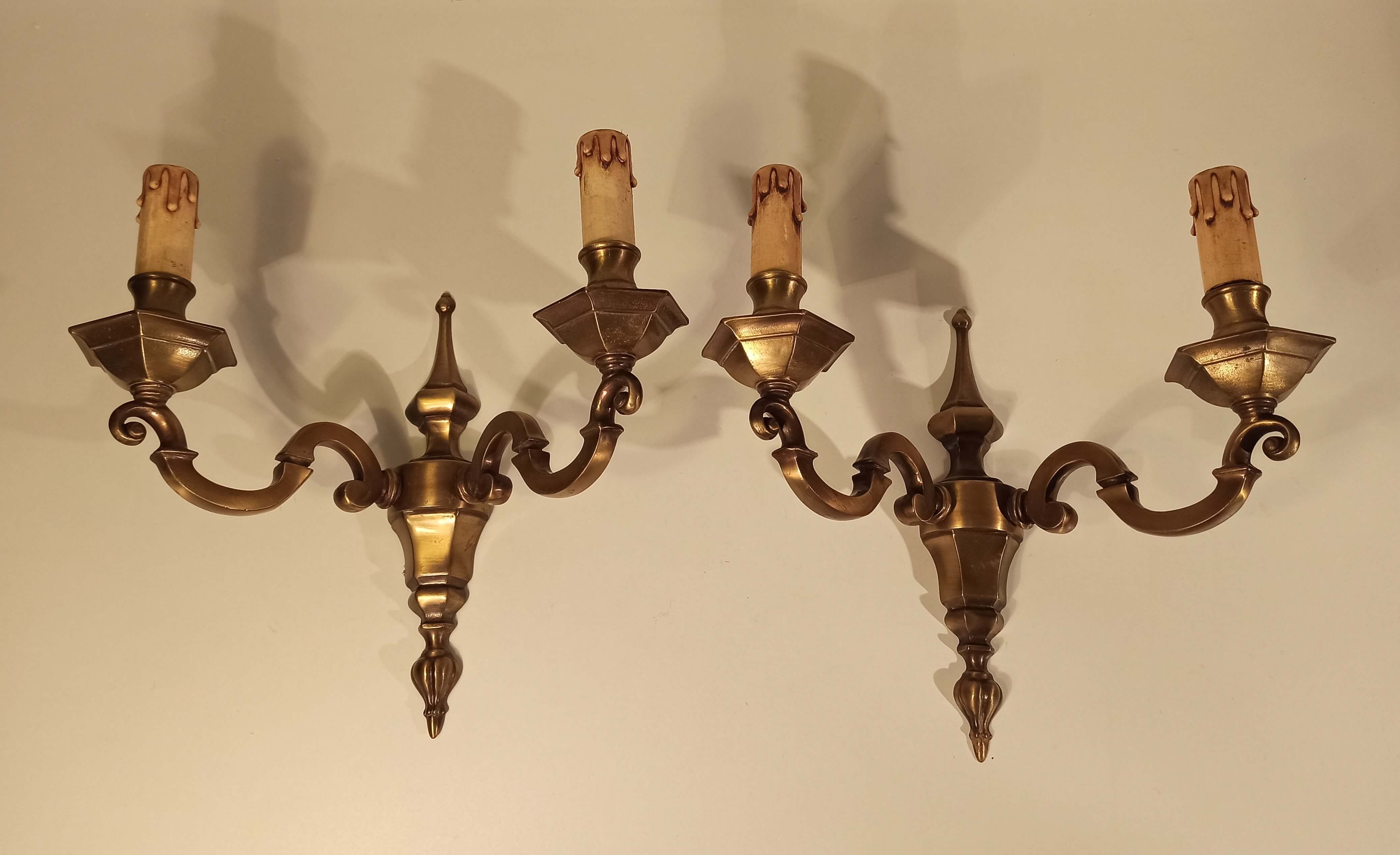 Pair of old Art Deco double lights appliques in bronze