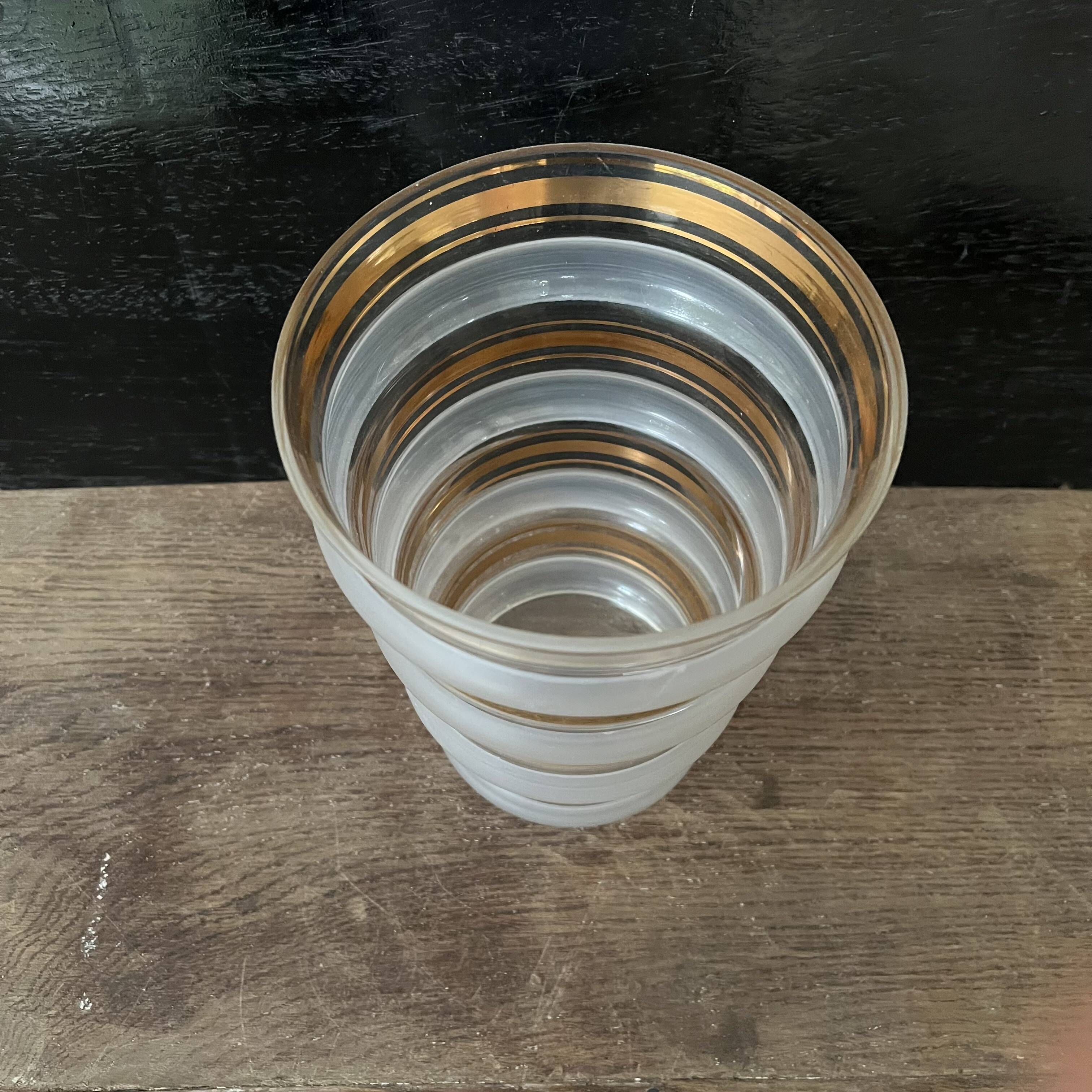 Vase Art Déco doré