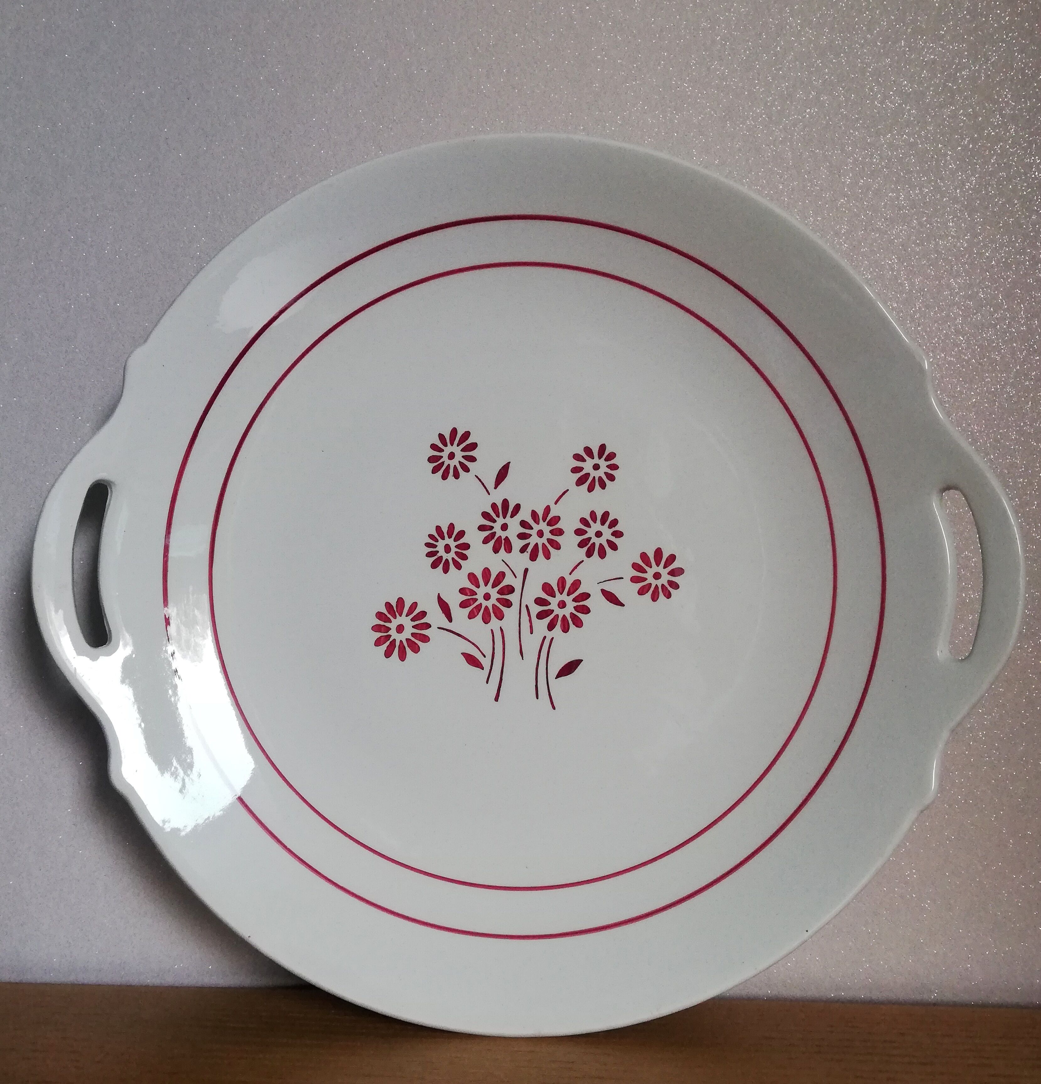 Service 18 assiettes plates et un plat Lunéville modèle Martine