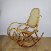 Rocking chair on runners, light beech wood, 1970s - very good condition