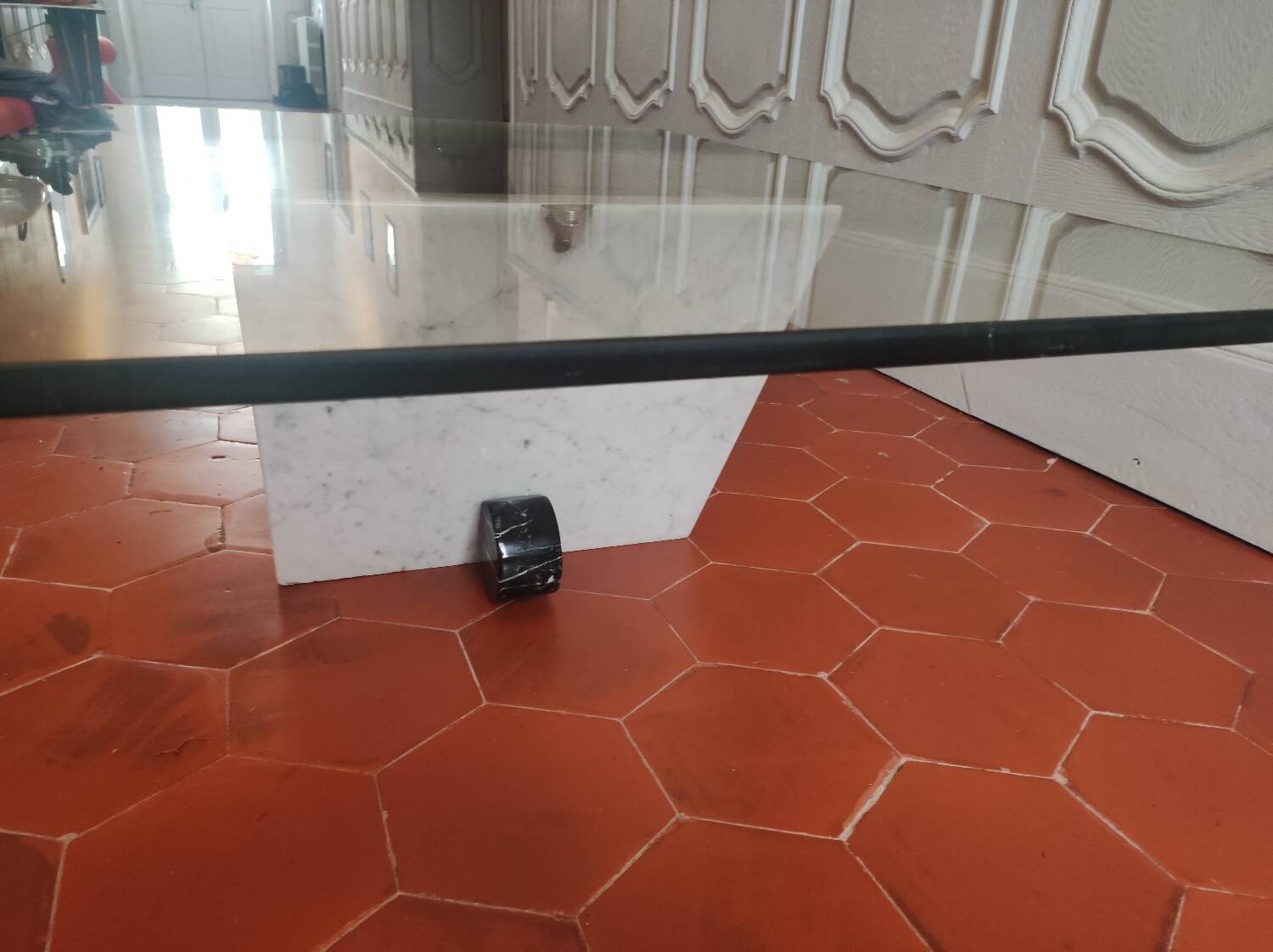 Italian marble coffee table from the 80s