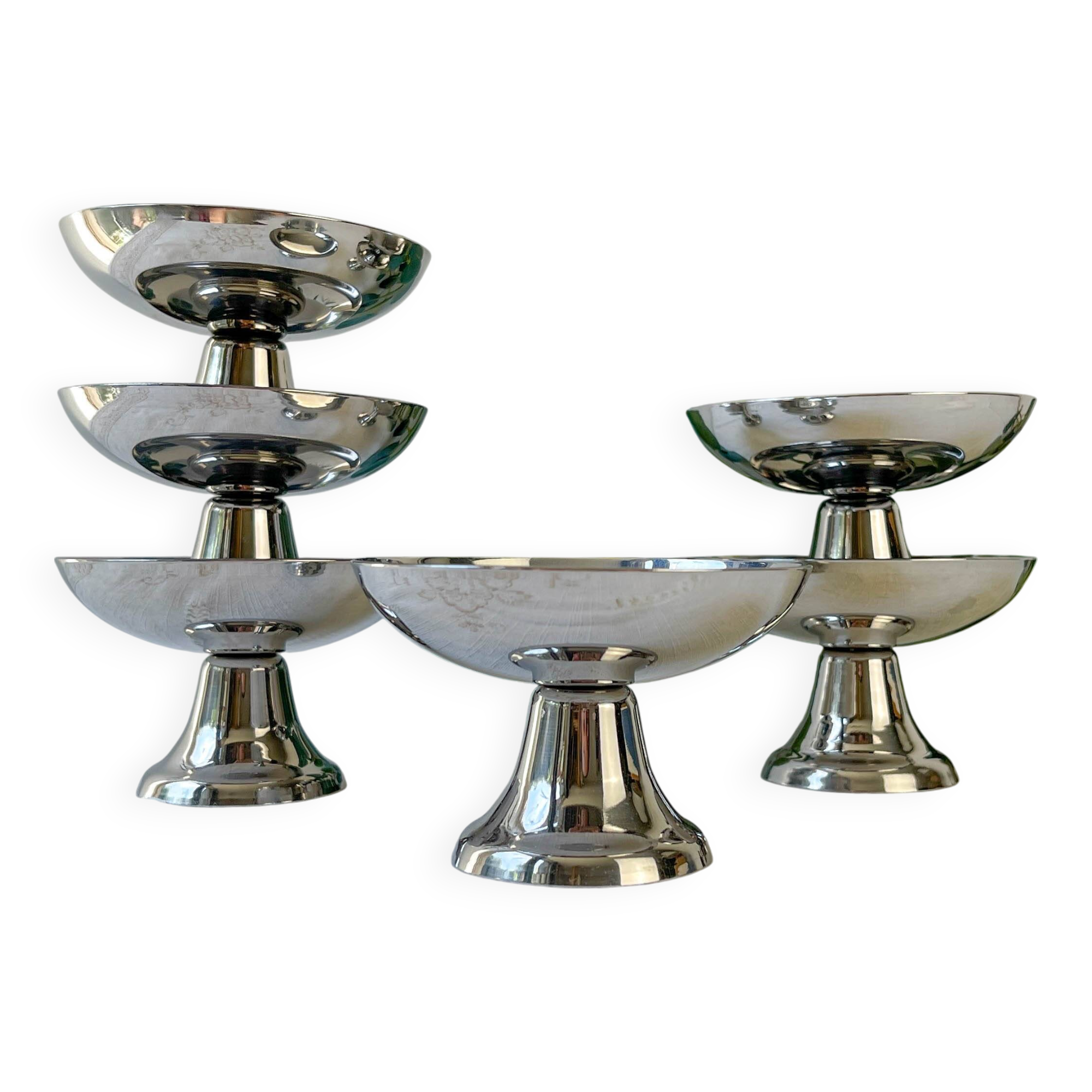 6 Vintage Stainless Steel Bowls from the 70s – Retro Silver Metal Tableware Style 1970