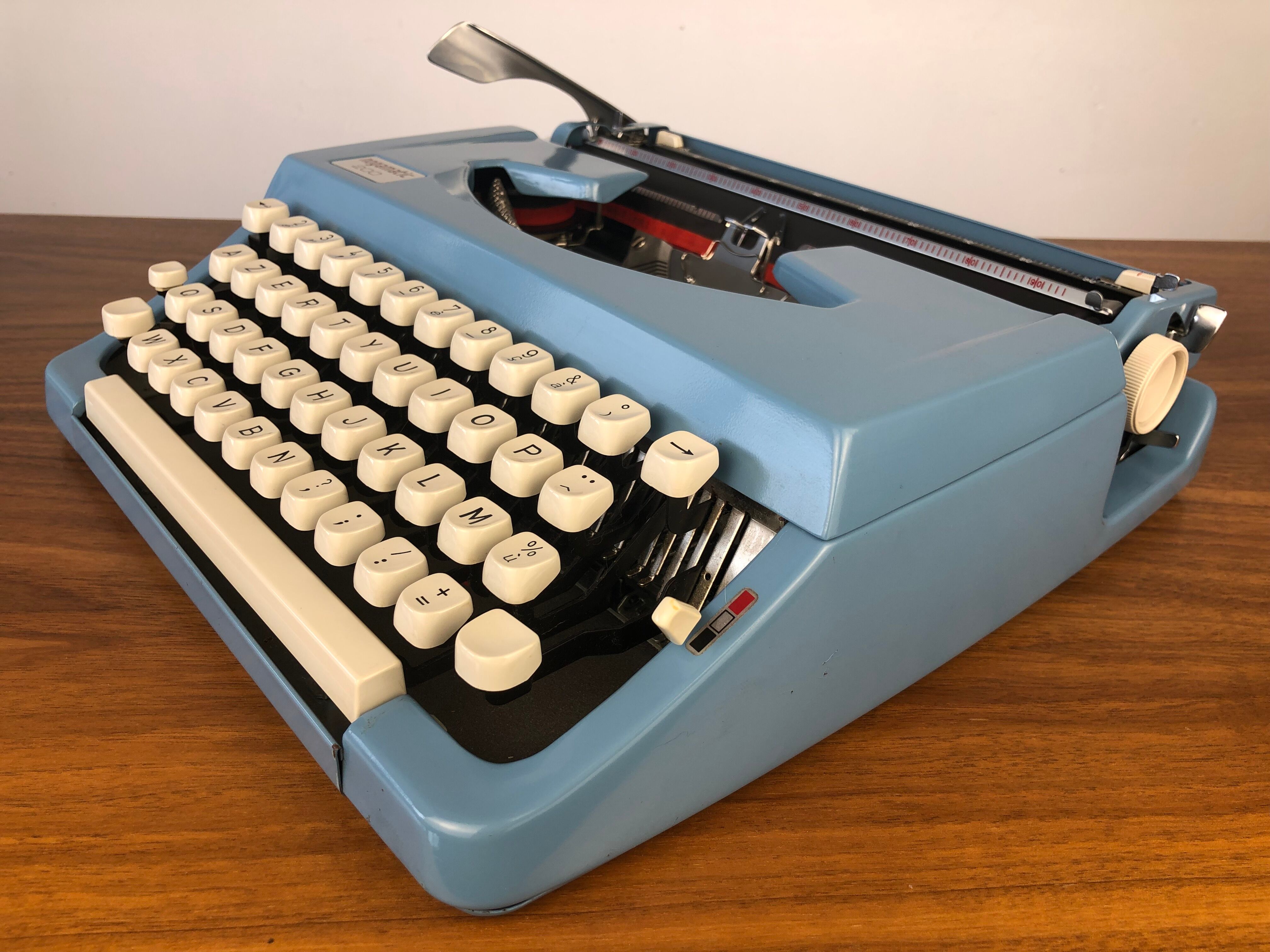 Brother Nogamatic200 typewriter (new tape)