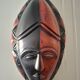 Masque africain en bois art tribal