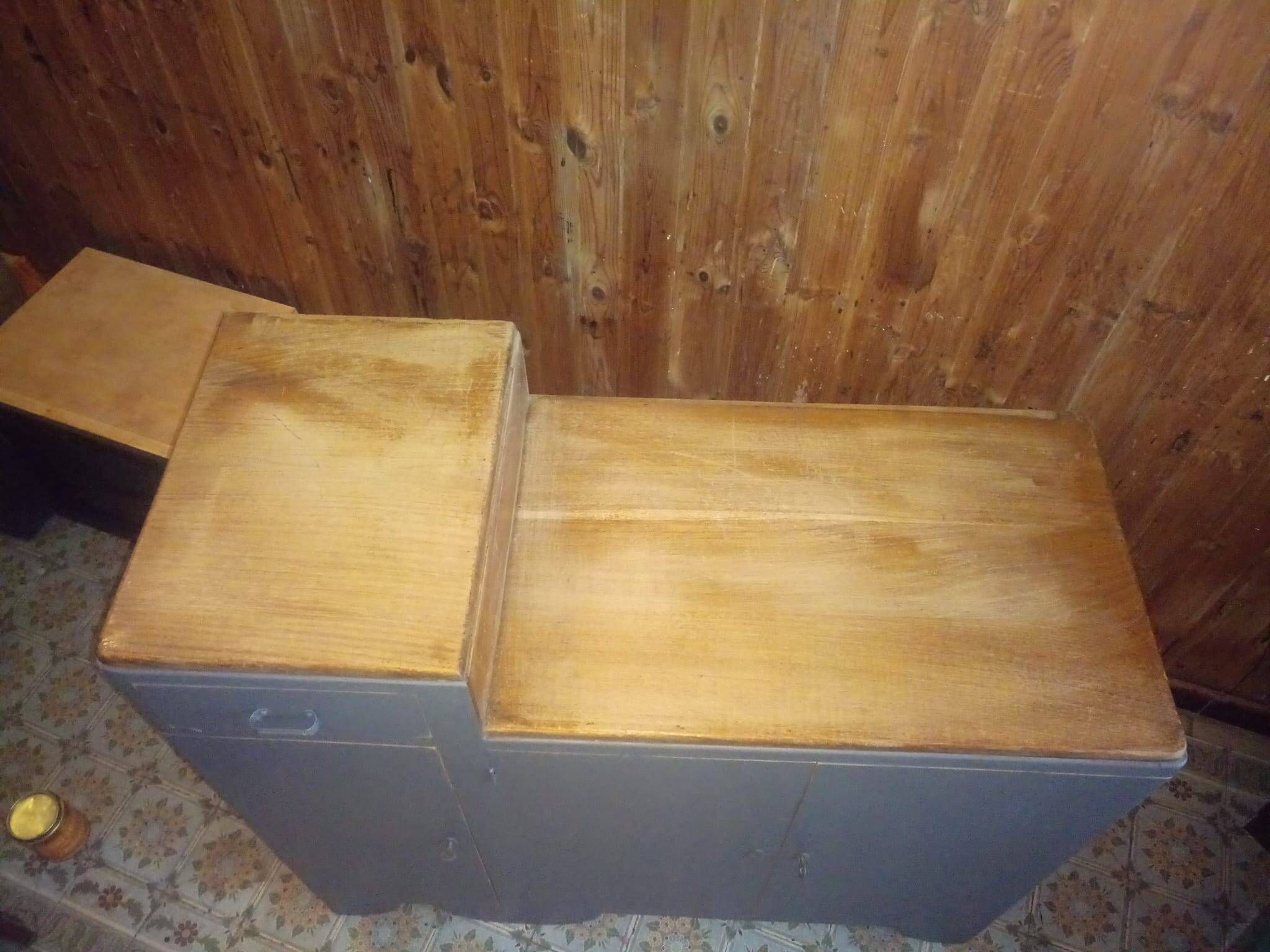 Ancienne armoire vintage art deco placard meuble dresse buffet dressoir