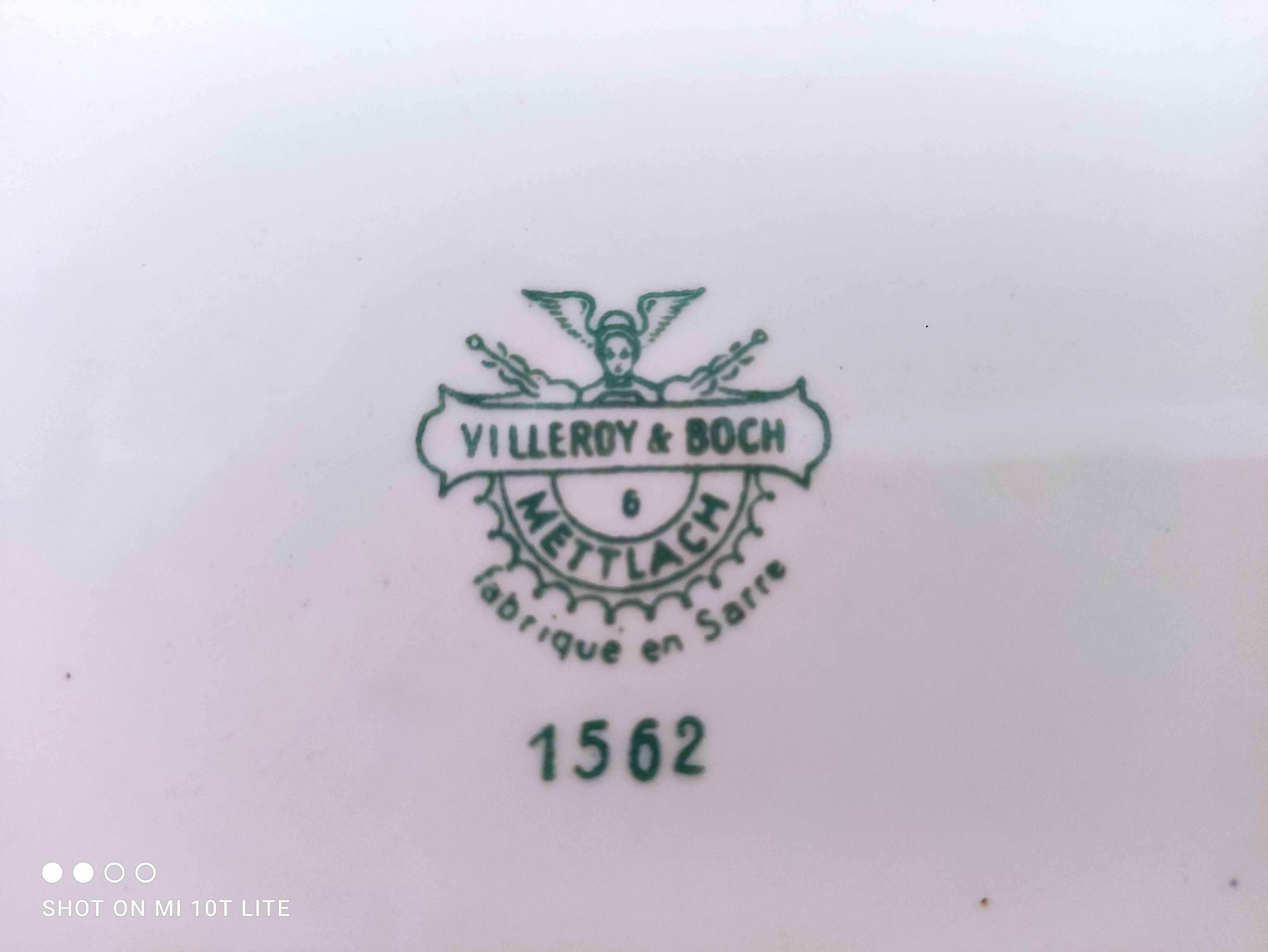 Oval flat Villeroy & Boch model Mettlach
