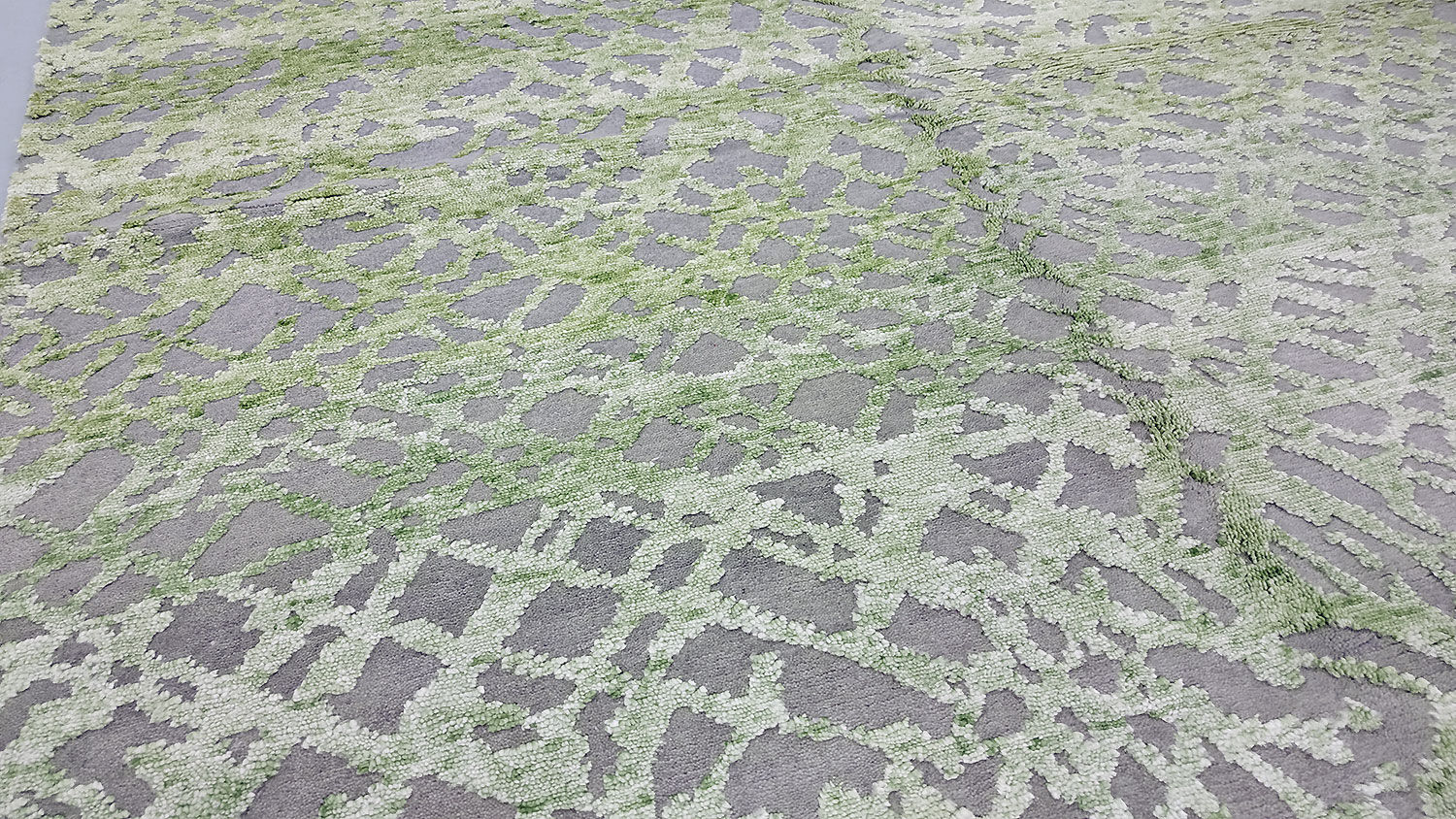 Oriental carpet "modern"  240x170cm