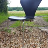 Jacobsen chair series 7 old edition
