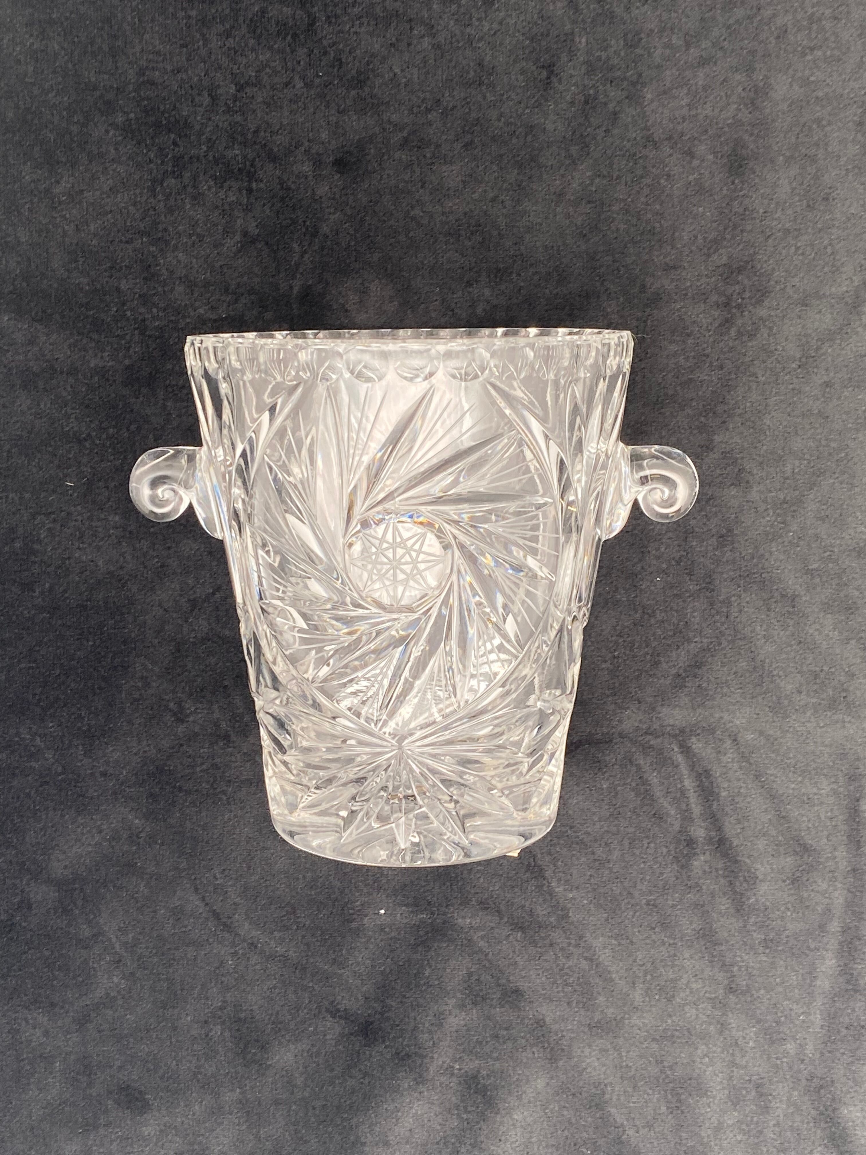 Champagne bucket with handles