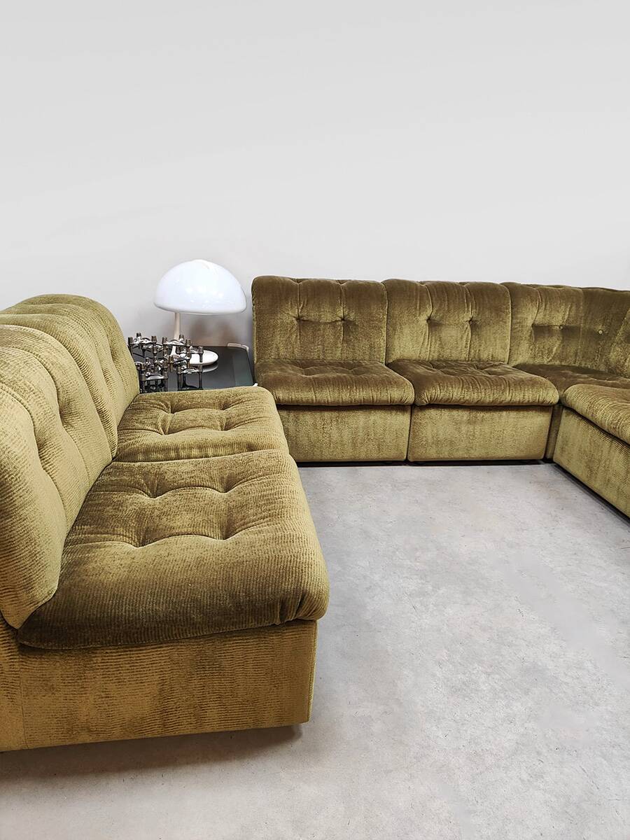 Vintage velvet modular sofa modular 'Verdant green'