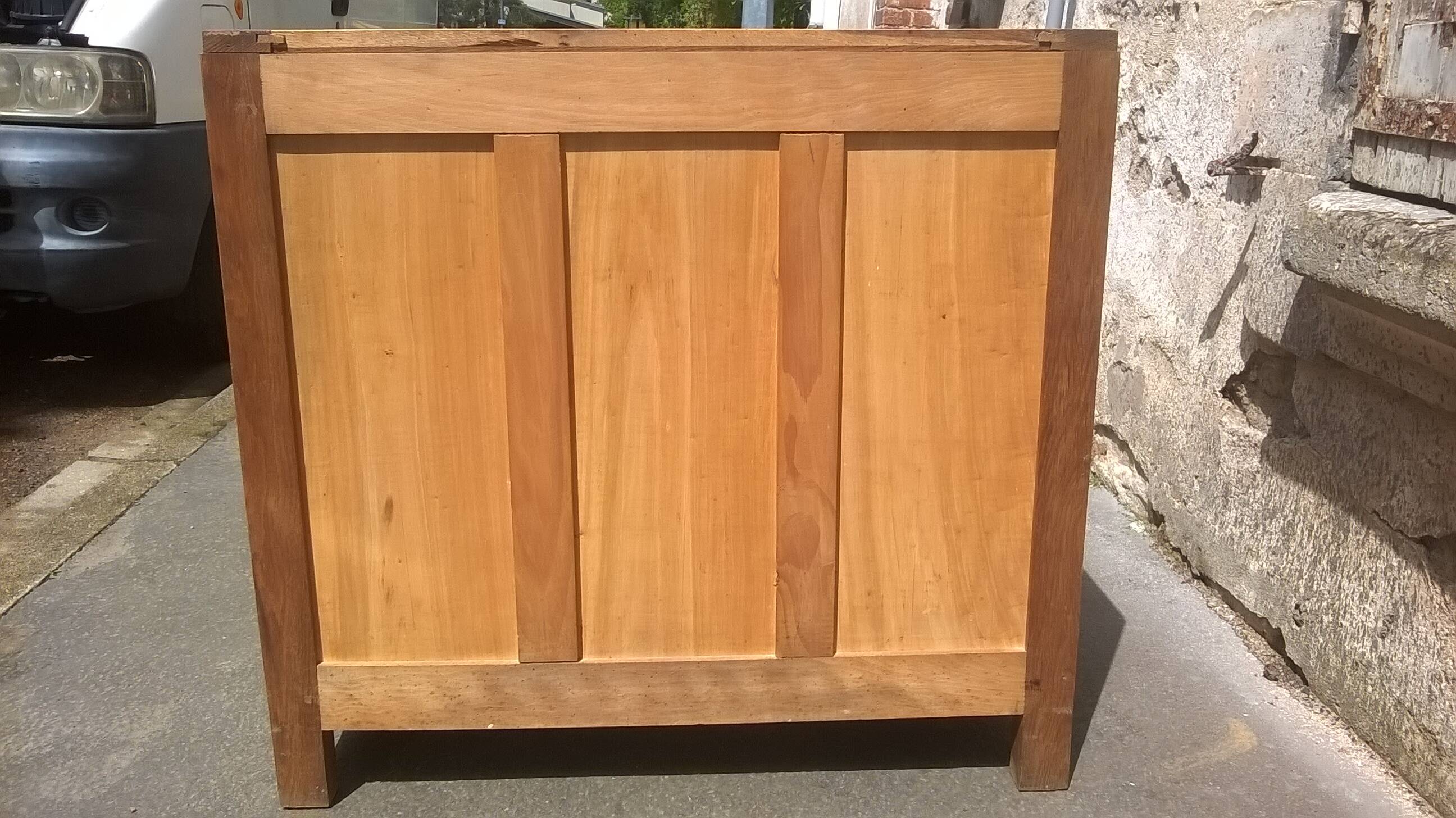 Parisian chest of drawers, Brut Art Deco