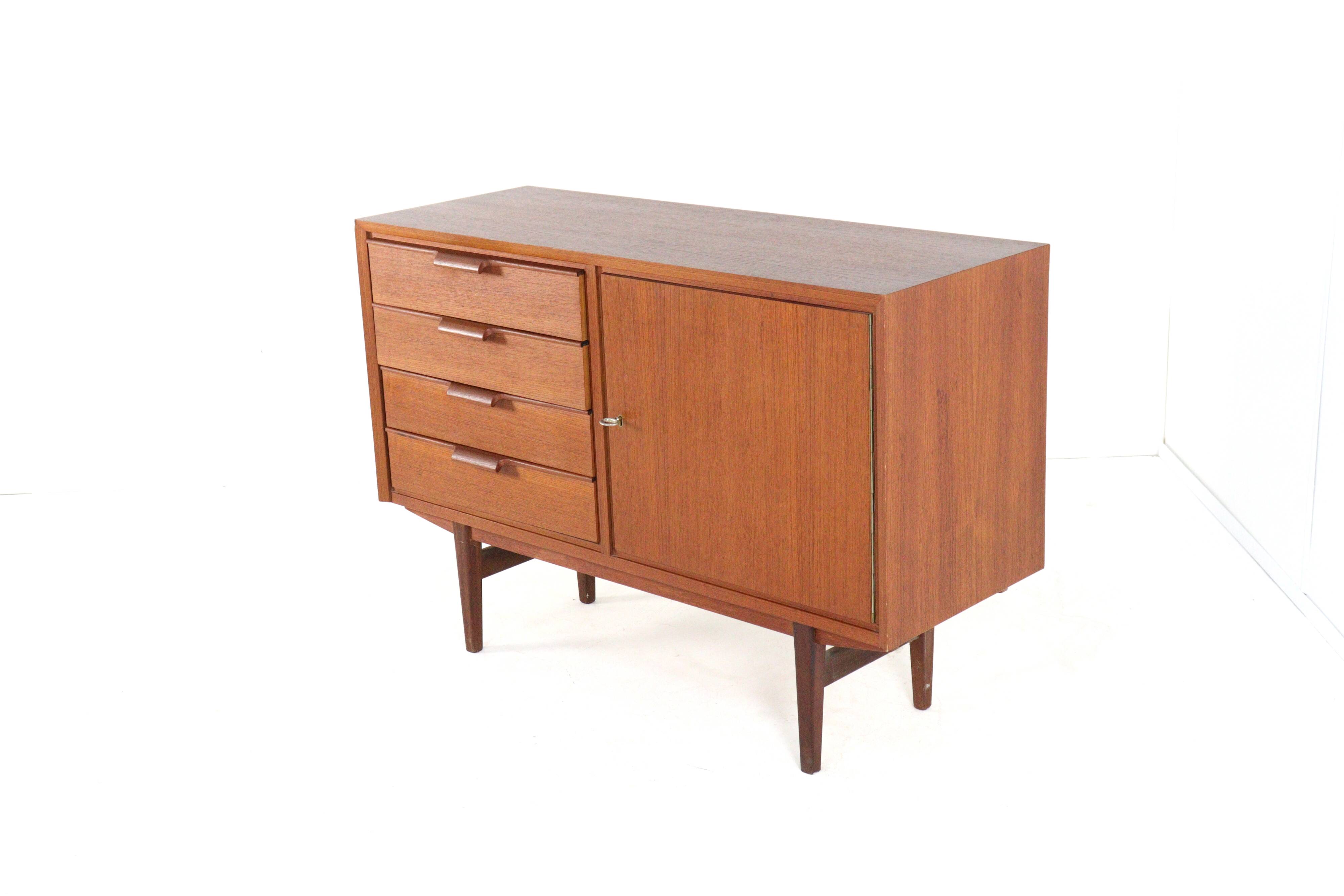 Vintage teak sideboard, “Dresden”