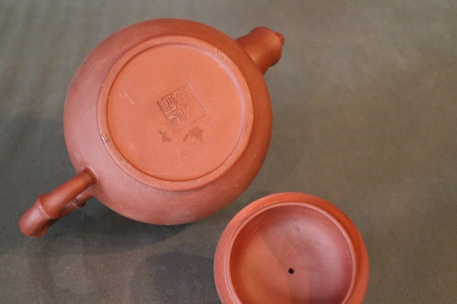 China teapot signed clay clay Yixing