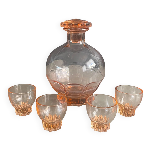 Service à liqueur en verre rosé