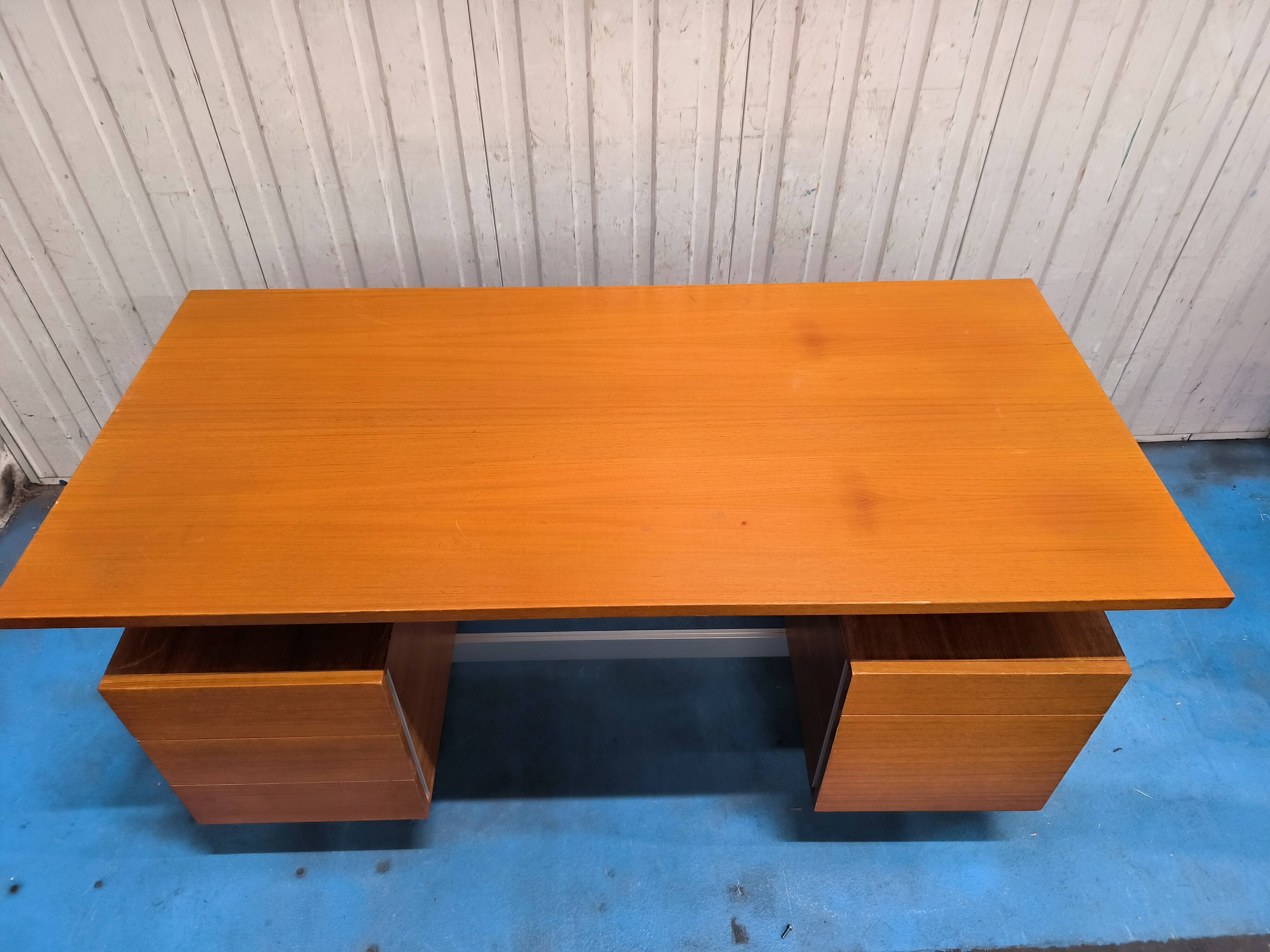 Magnificent office Etienne Fermigier