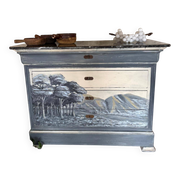 Commode Louis Philippe datant du 19e siècle avec marbre, peinture et patine