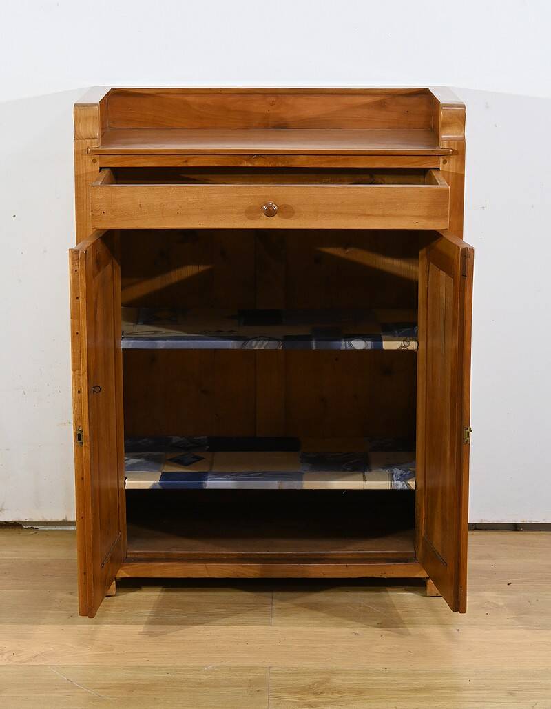 Community Furniture Sideboard in Blond Cherry – Late 19th Century