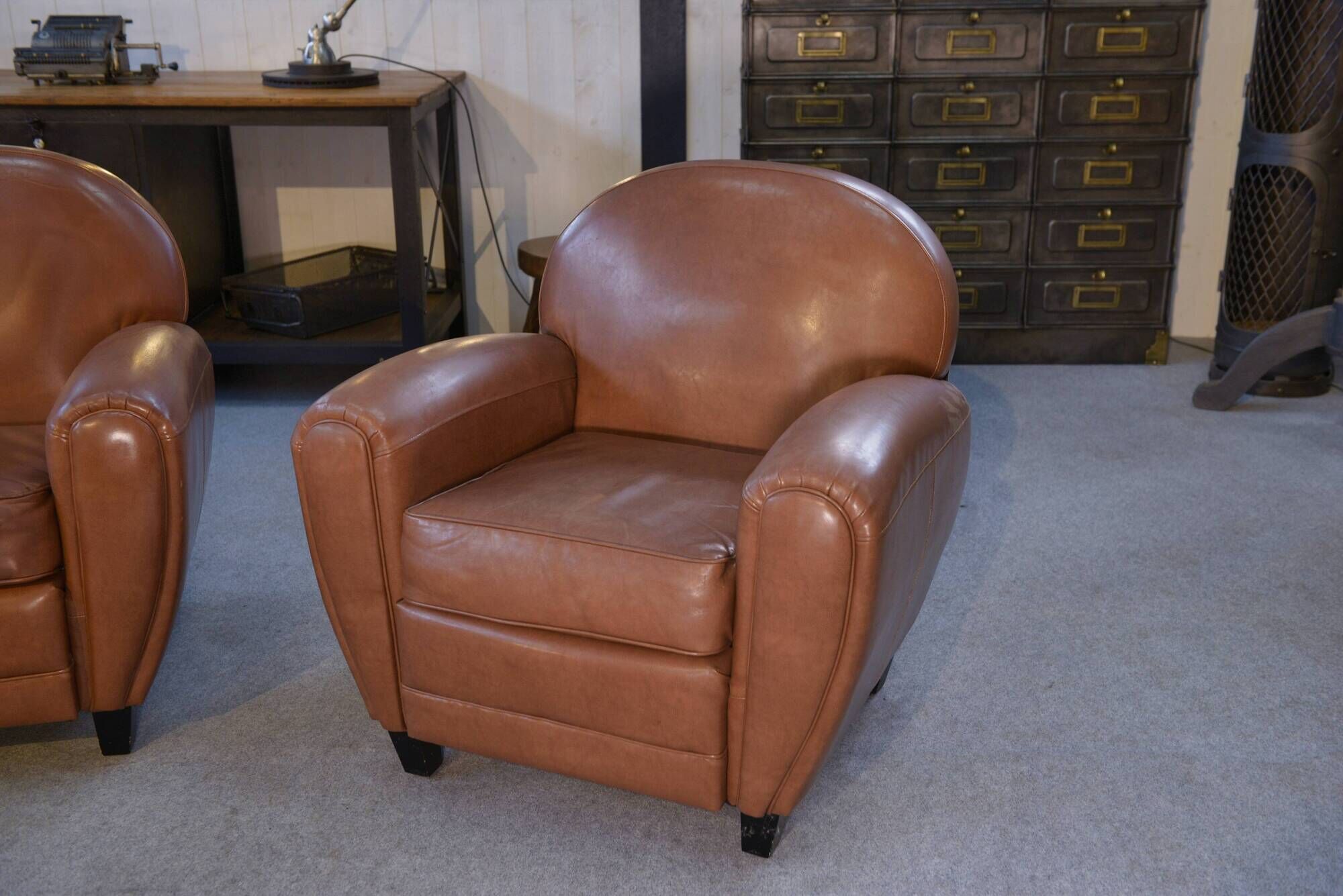 Camel 1980s 2-seater sofa and 2 club armchairs set in faux leather