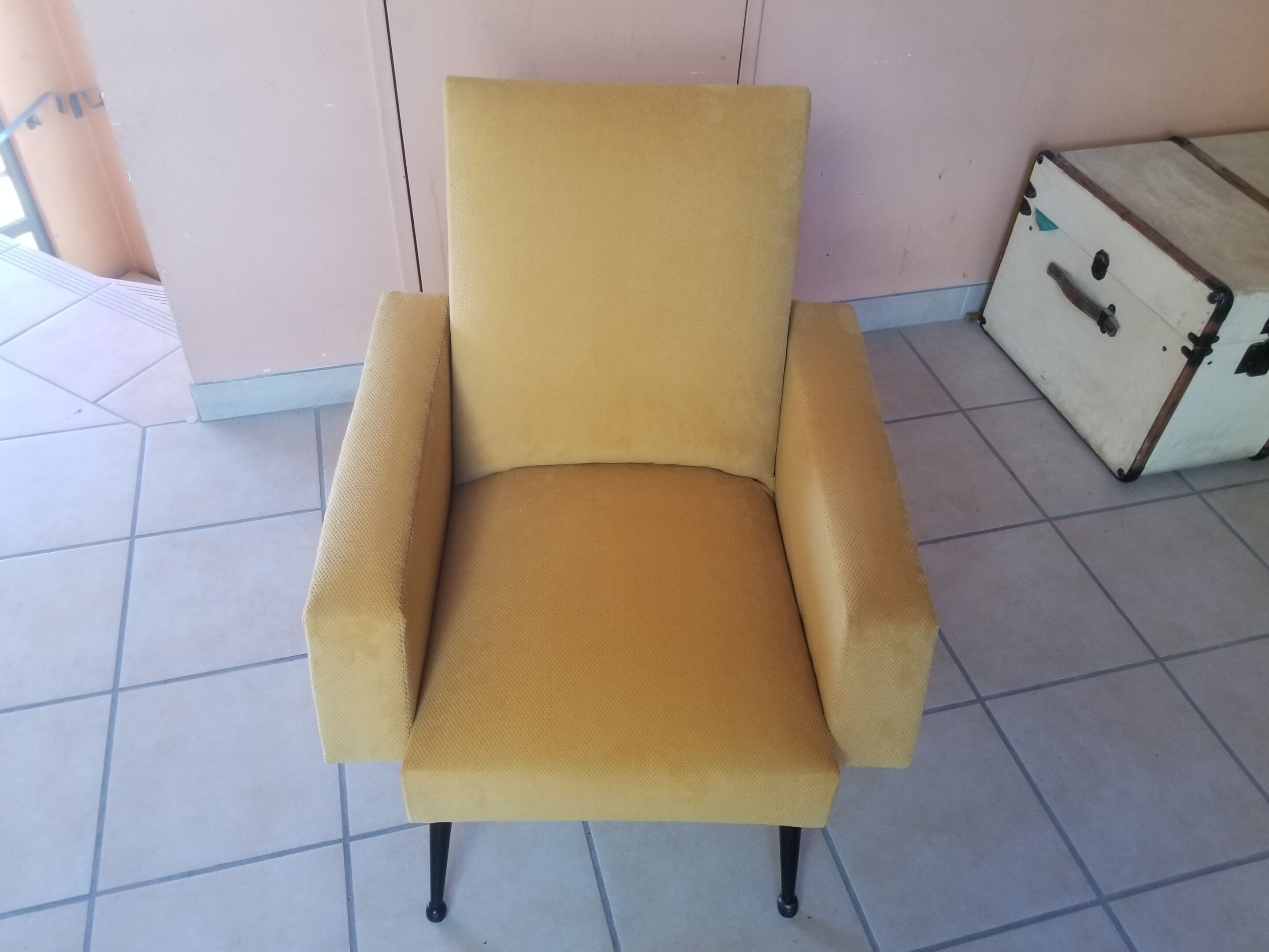 Wine armchair 60s fully restored