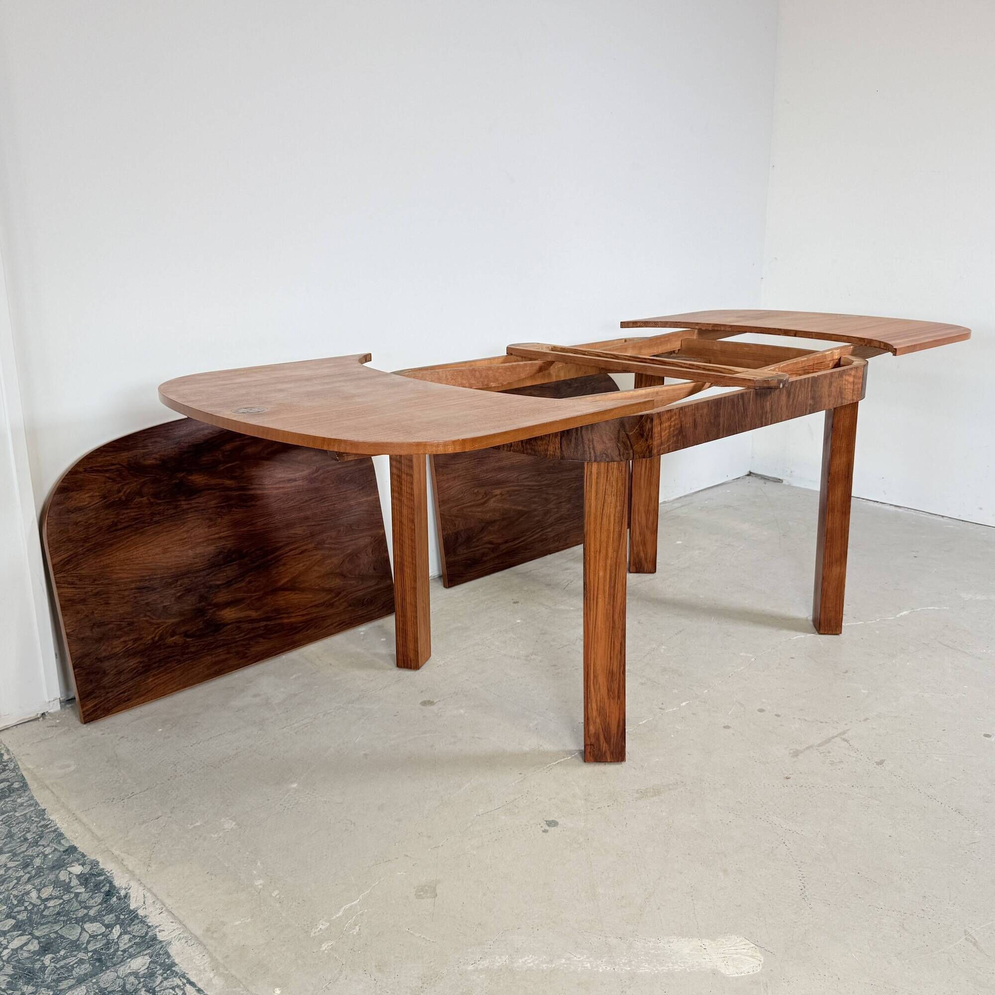 Ruscheweyh Design Dining Table – Extendable – Art Deco