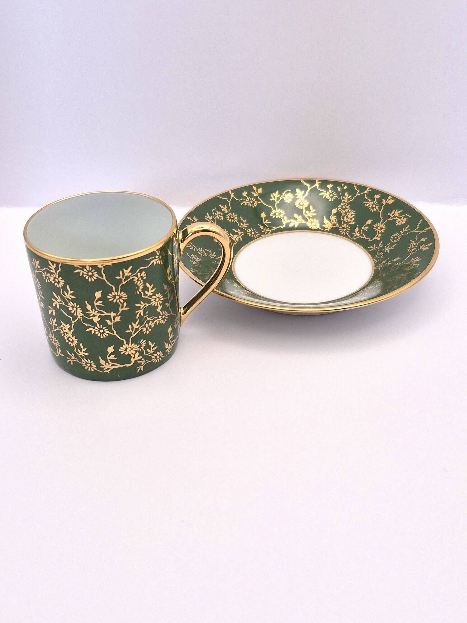 Set of 6 multicoloured moka cups in Limoges fine porcelain.