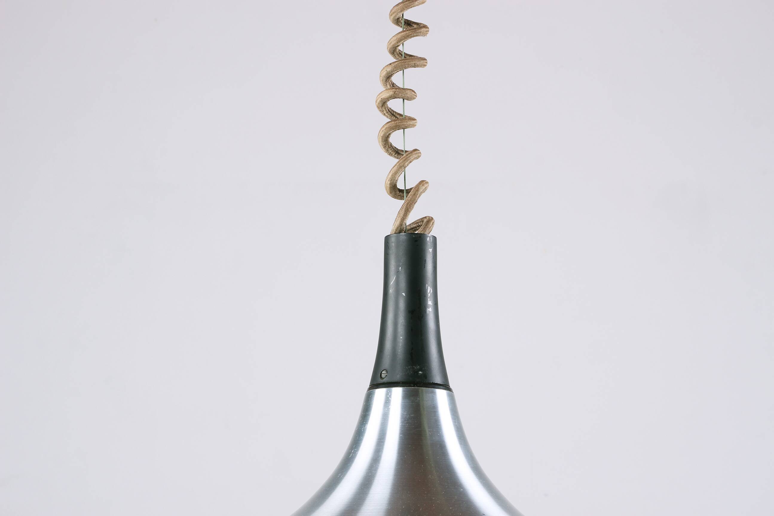 Large German pendant light in chrome metal, Tulip model by Erco 1960.