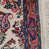 A pair of Persian rugs 70 x 100 cm