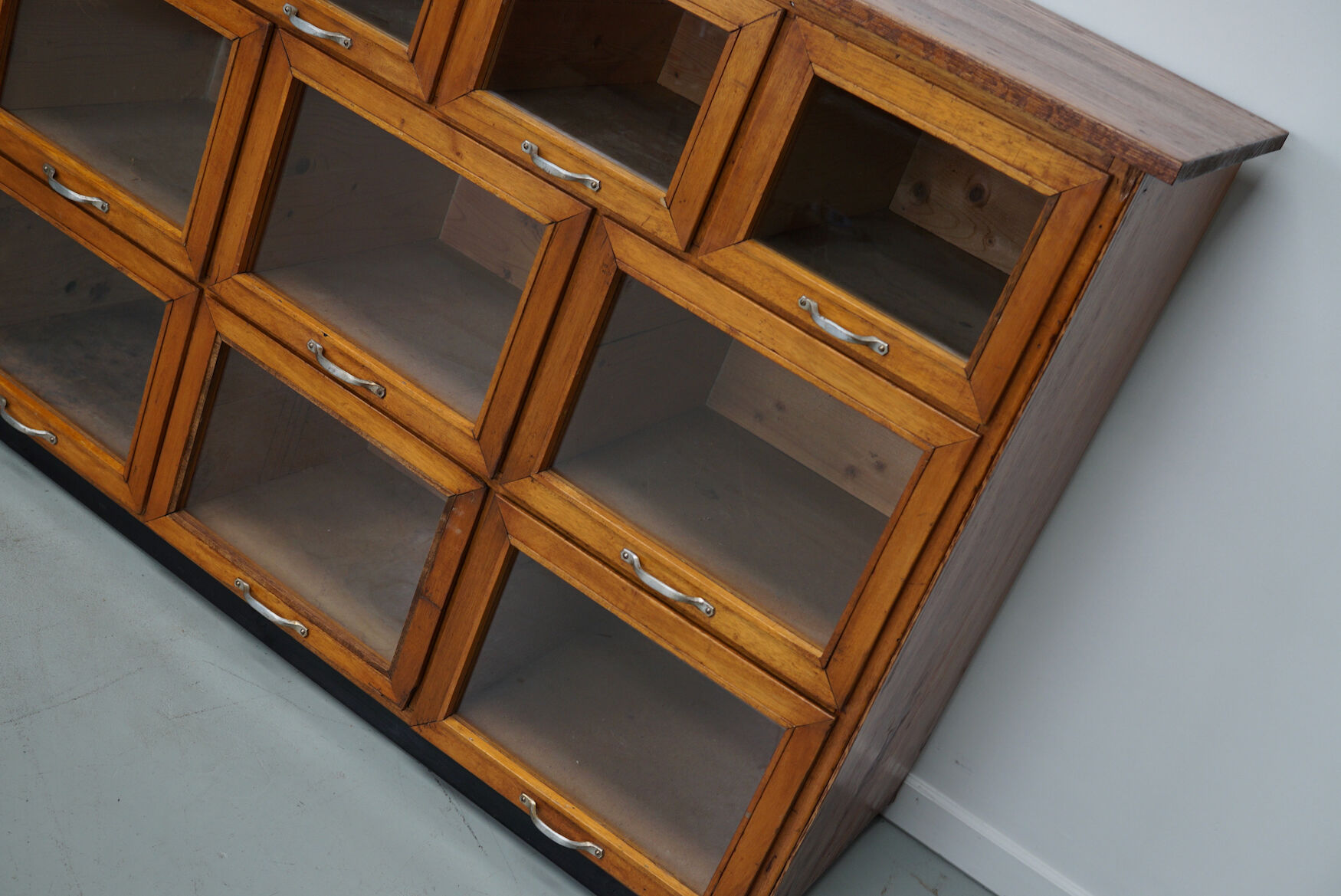 Vintage oak haberdashery cabinet / display cabinet, Netherlands, 1950s