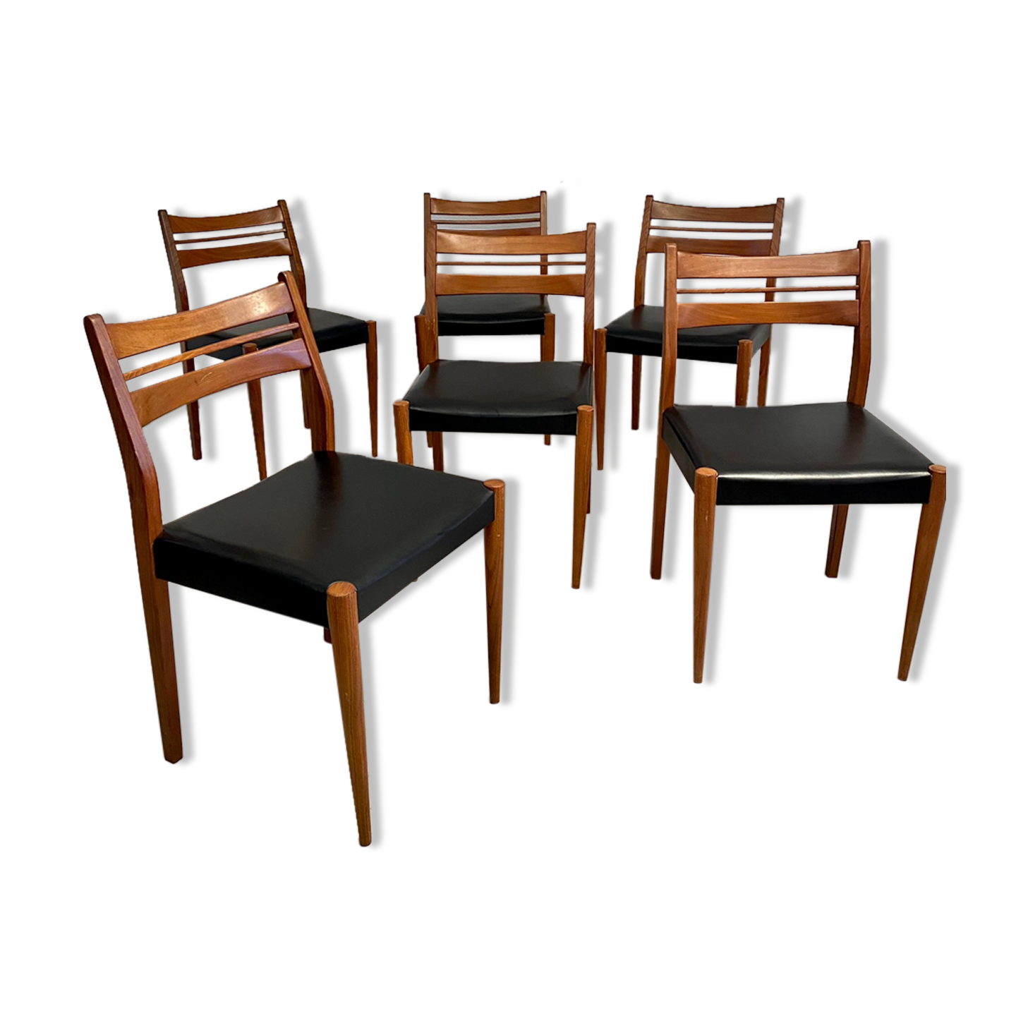Lot 6 Scandinavian chairs year 60/70 beech and imitation leather